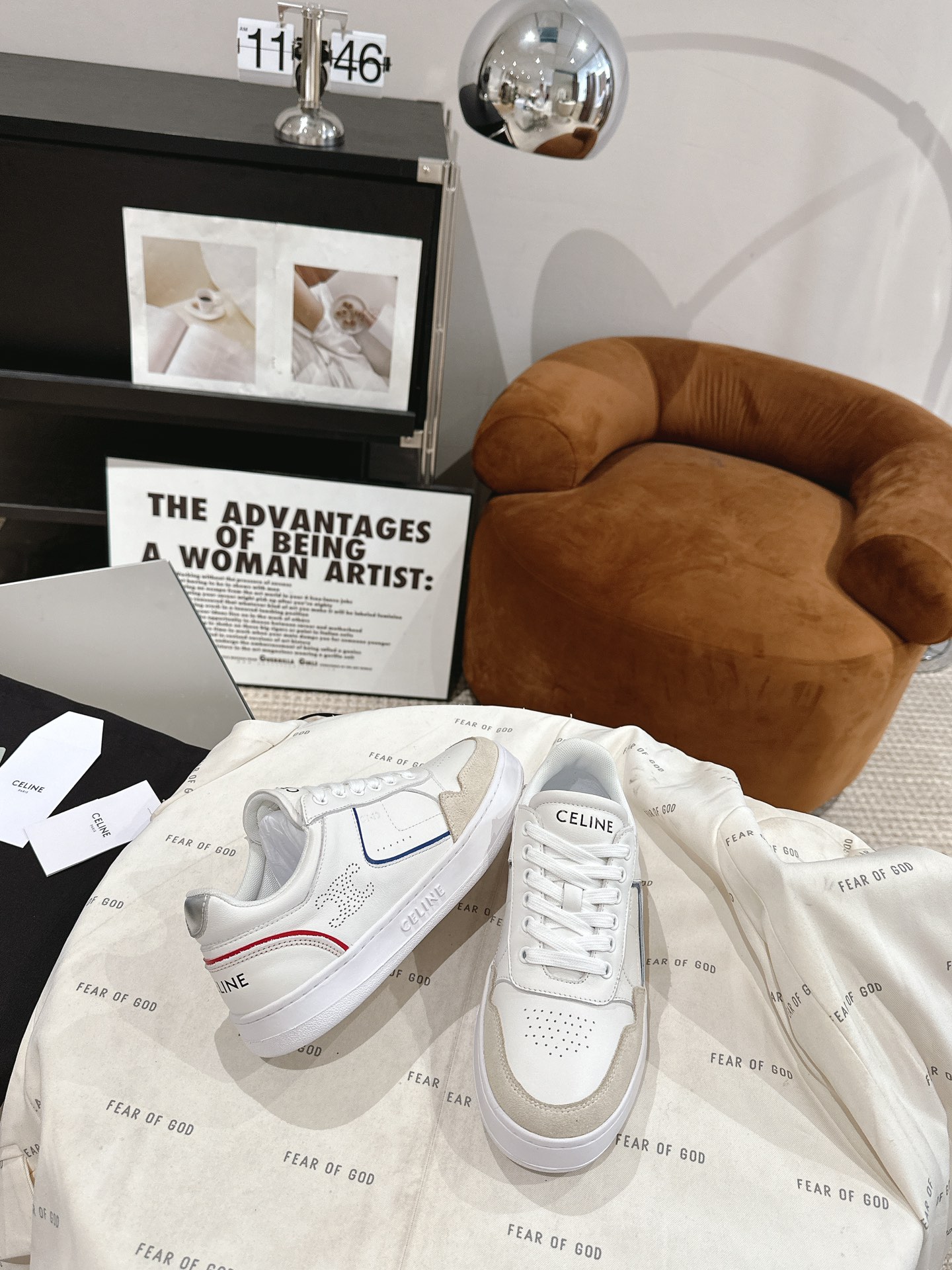Celine 𝐂𝐄𝐋𝐈𝐍𝐄 思琳𝟐𝟎𝟐𝟑/𝐒𝐒新款情侣小白鞋