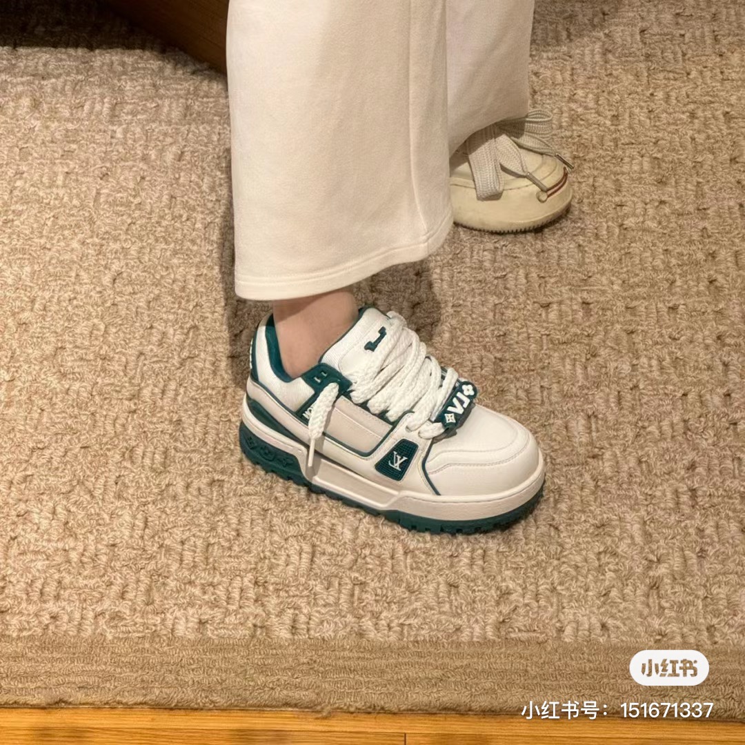 [Louis Vuitton Women