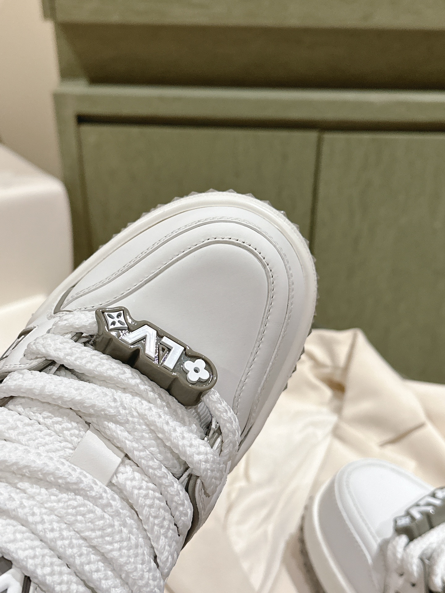Louis Vuitton 胖版升级 | ²⁰²4 𝐬𝐬 路易威登新款Trainer 最新配色