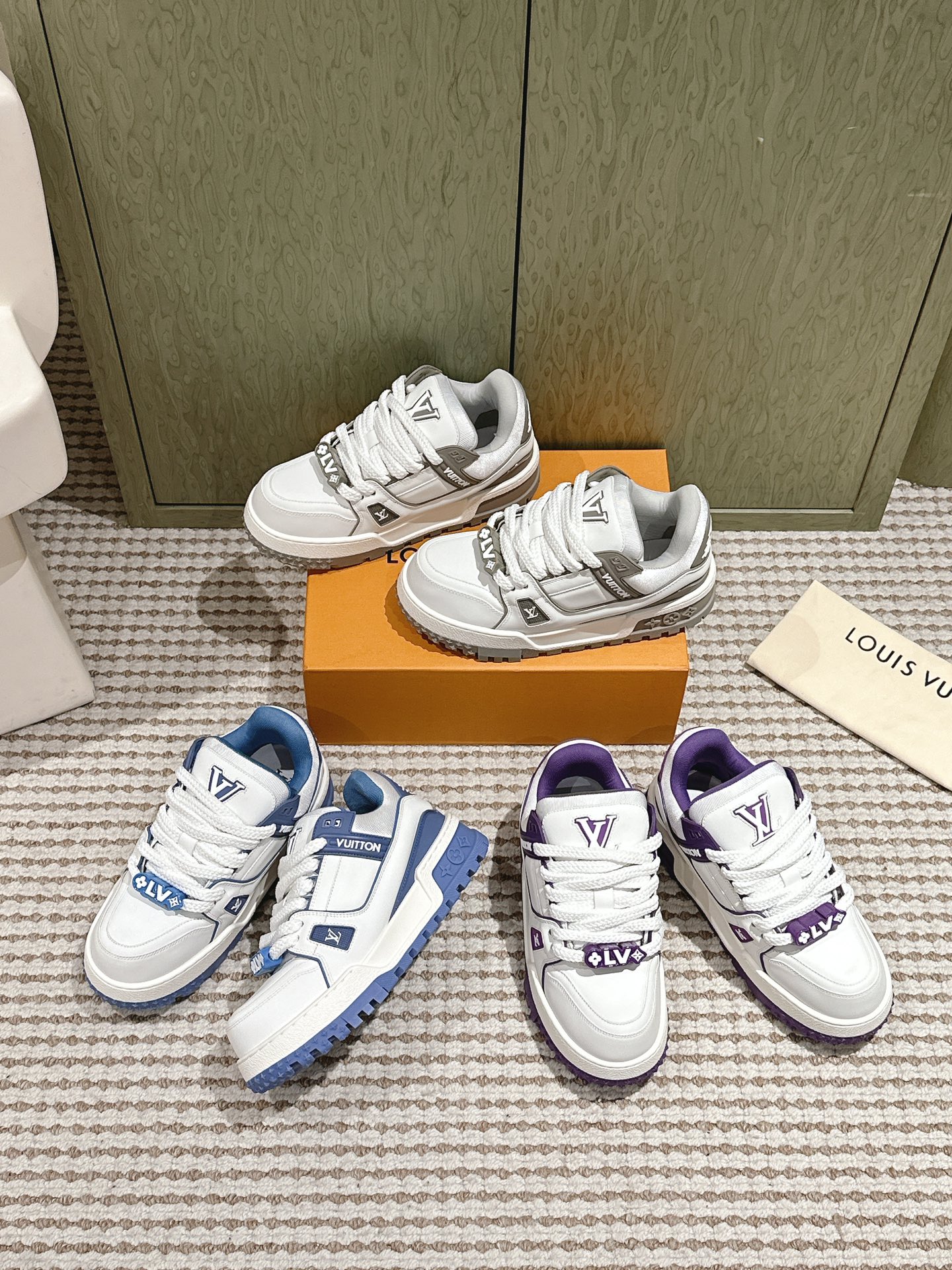[Louis Vuitton Women