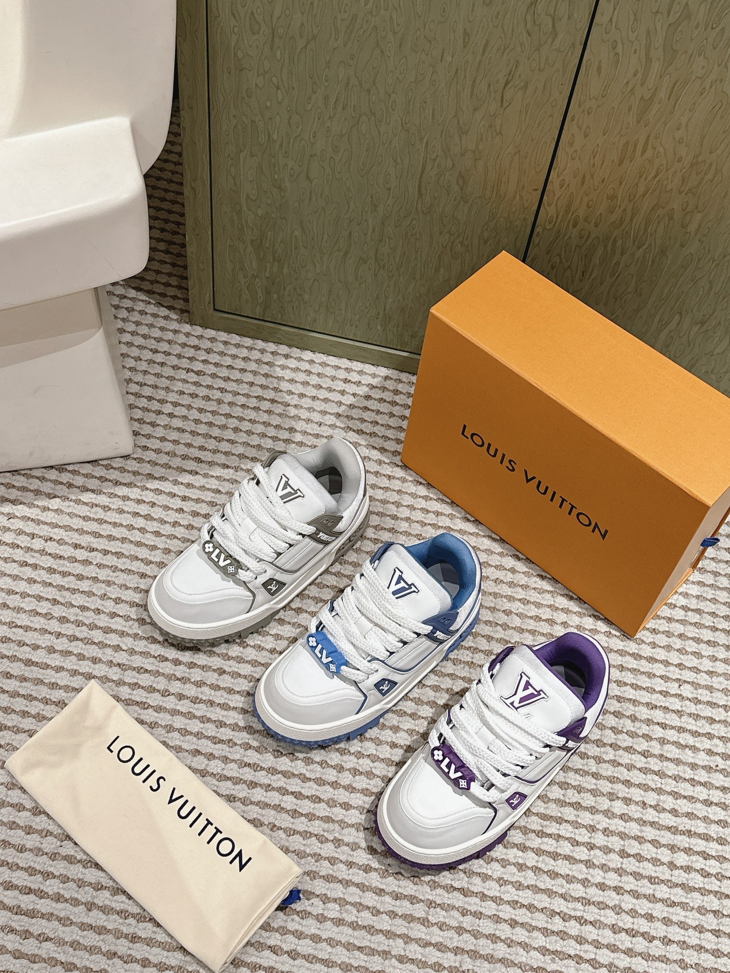 [Louis Vuitton Women