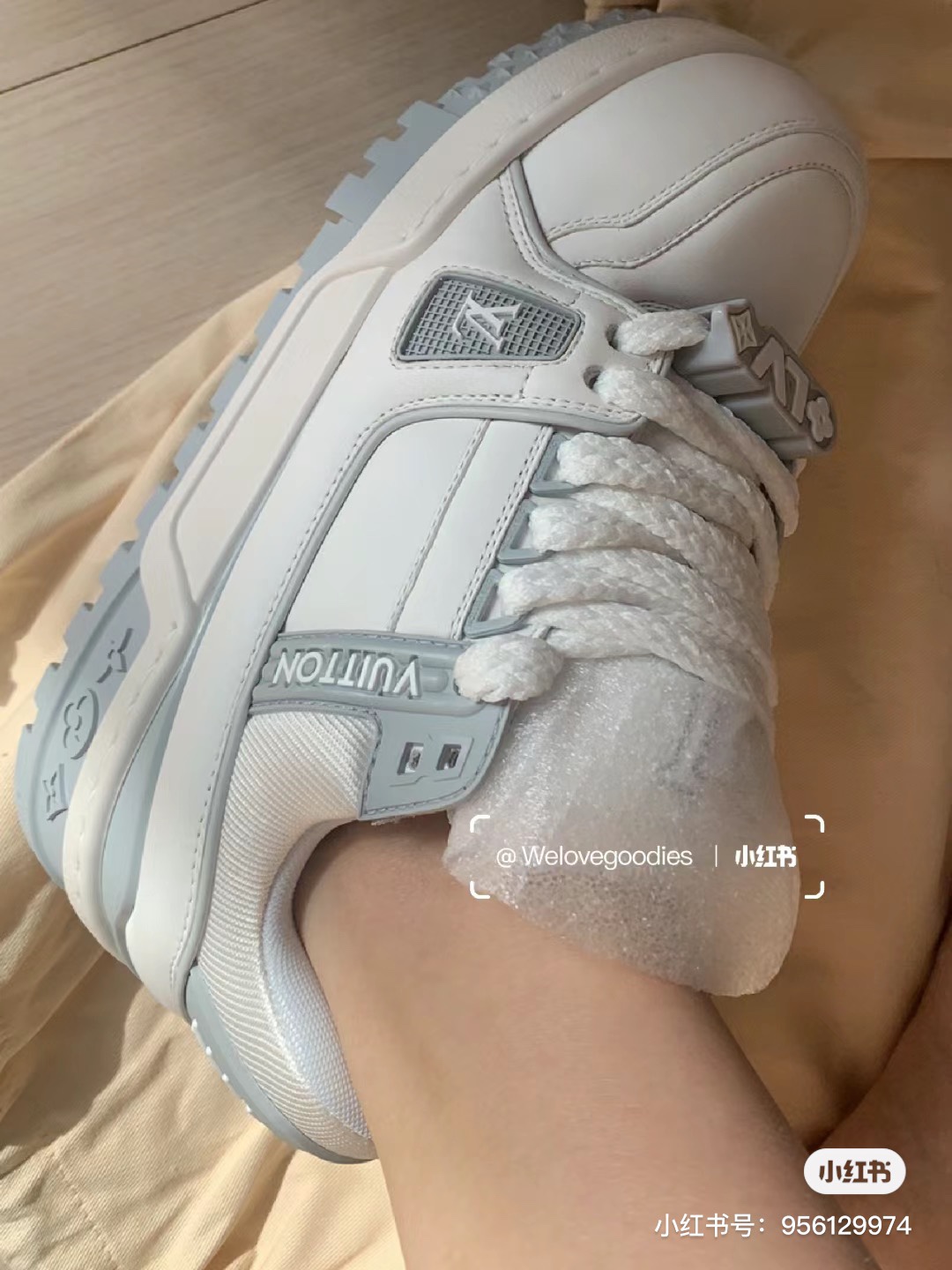 [Louis Vuitton Women