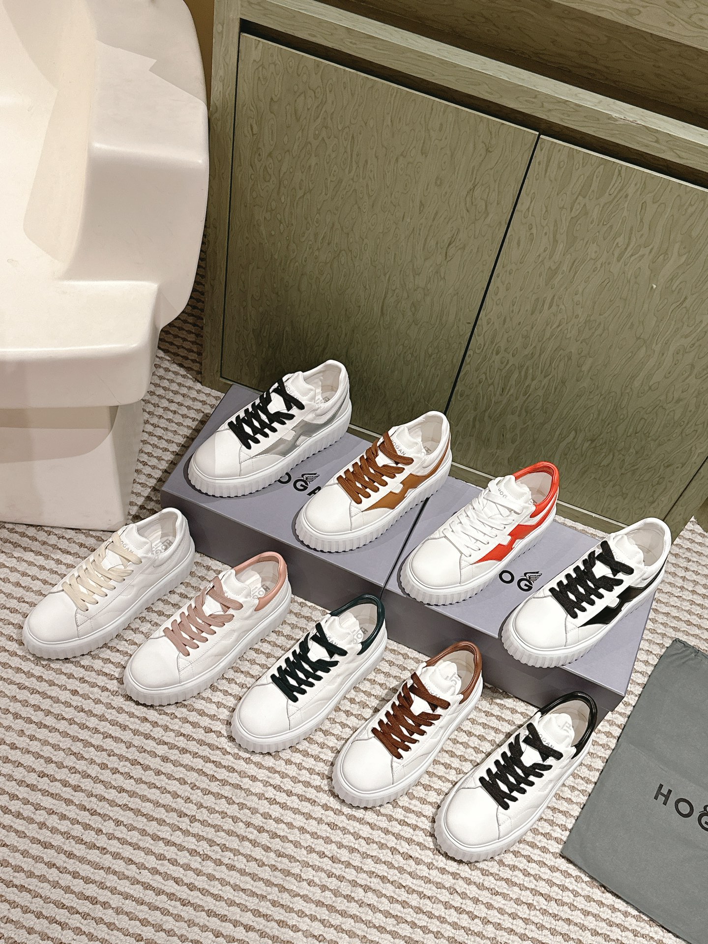 [HOGAN Women