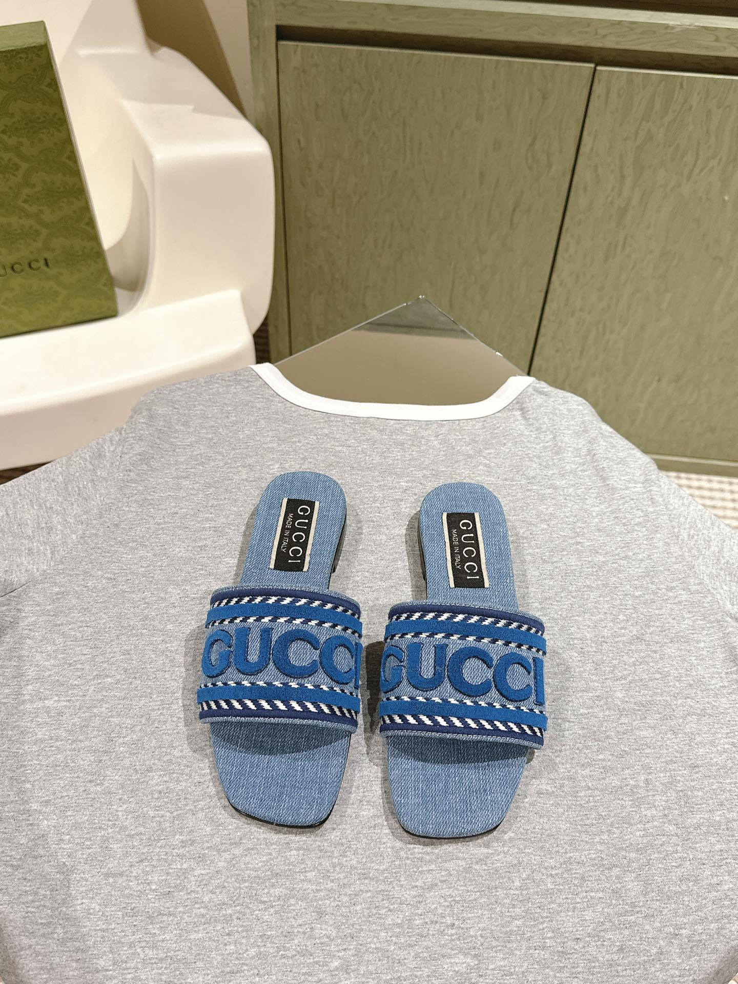 Gucci Shoes Slippers Embroidery Denim Genuine Leather Sheepskin Summer Collection Fashion