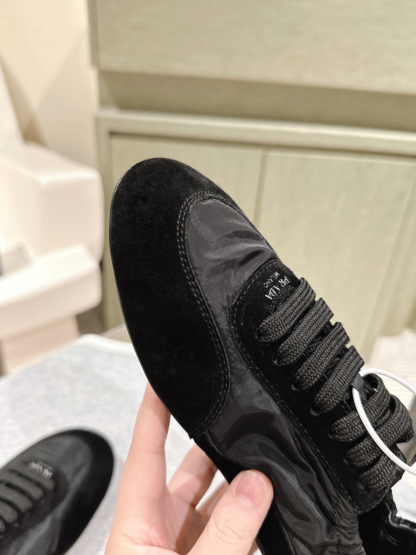 Title: High-Quality Oxen Shoes Collection, Sizes 35-41, Customizable Summary: Top-quality, light, comfortable oxen shoes in various sizes, suitable for exercise, with a - 图片 4