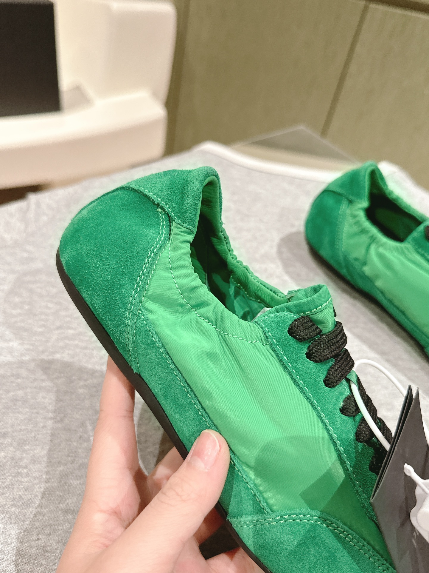 “Top Quality Oxen Shoes for Exercise in Sizes 35-41, Customizable Collection” - 图片 6