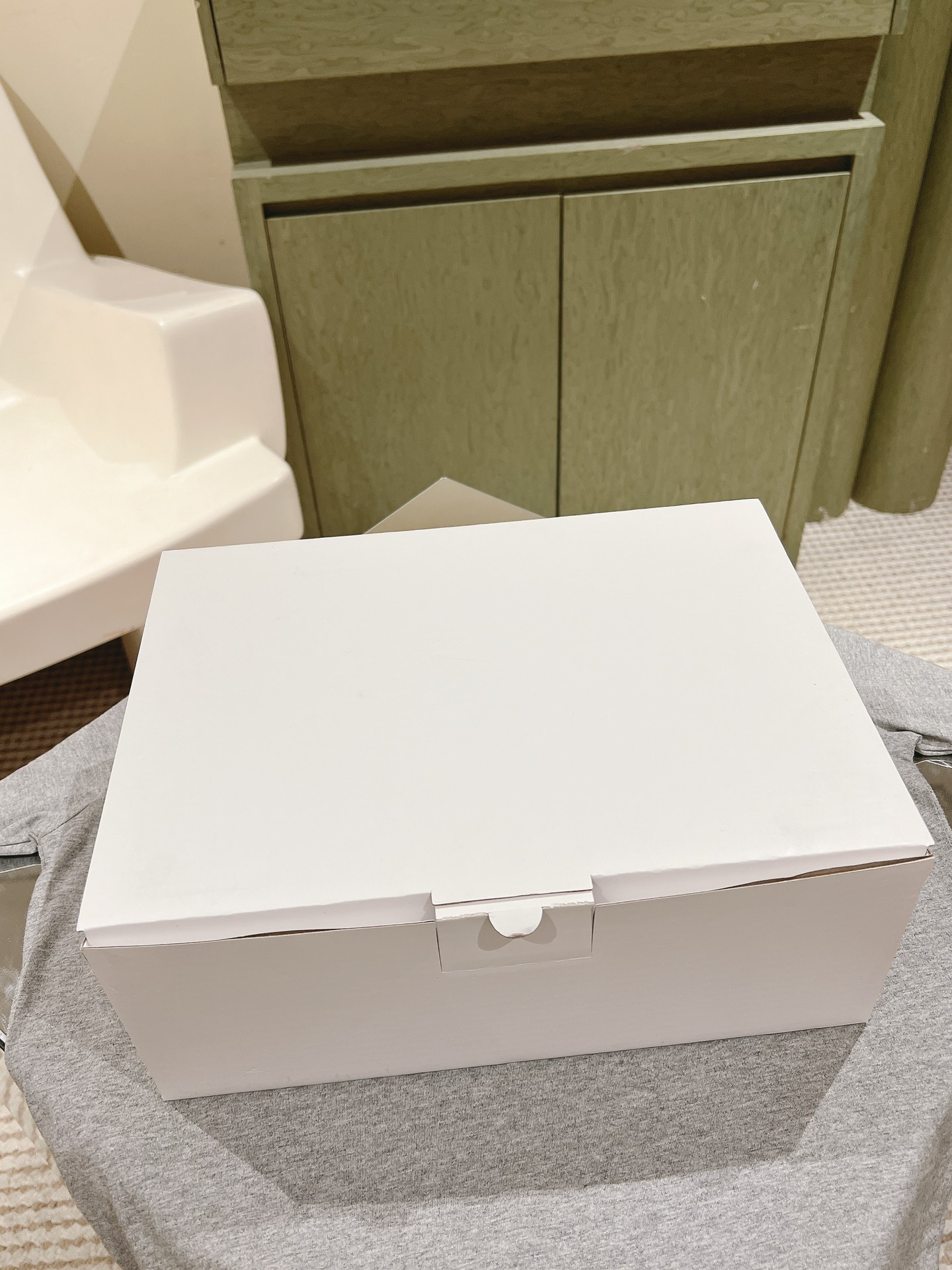 NO:471201,Full set of luxury gift boxes for simultaneous counters!  Purchase level quality, slippers, sandals, slippers19860909全套专柜同步豪华礼盒包装！代购级别品质,拖鞋凉鞋,sandals,slippers,Women's Shoes