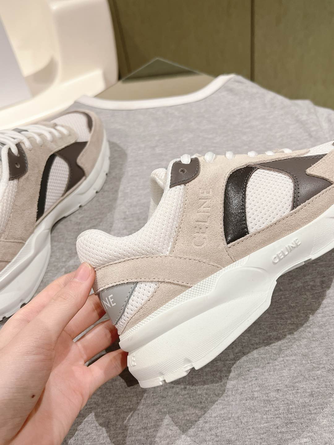 Celine 𝐂𝐄𝐋𝐈𝐍𝐄 思琳新款休闲运动鞋