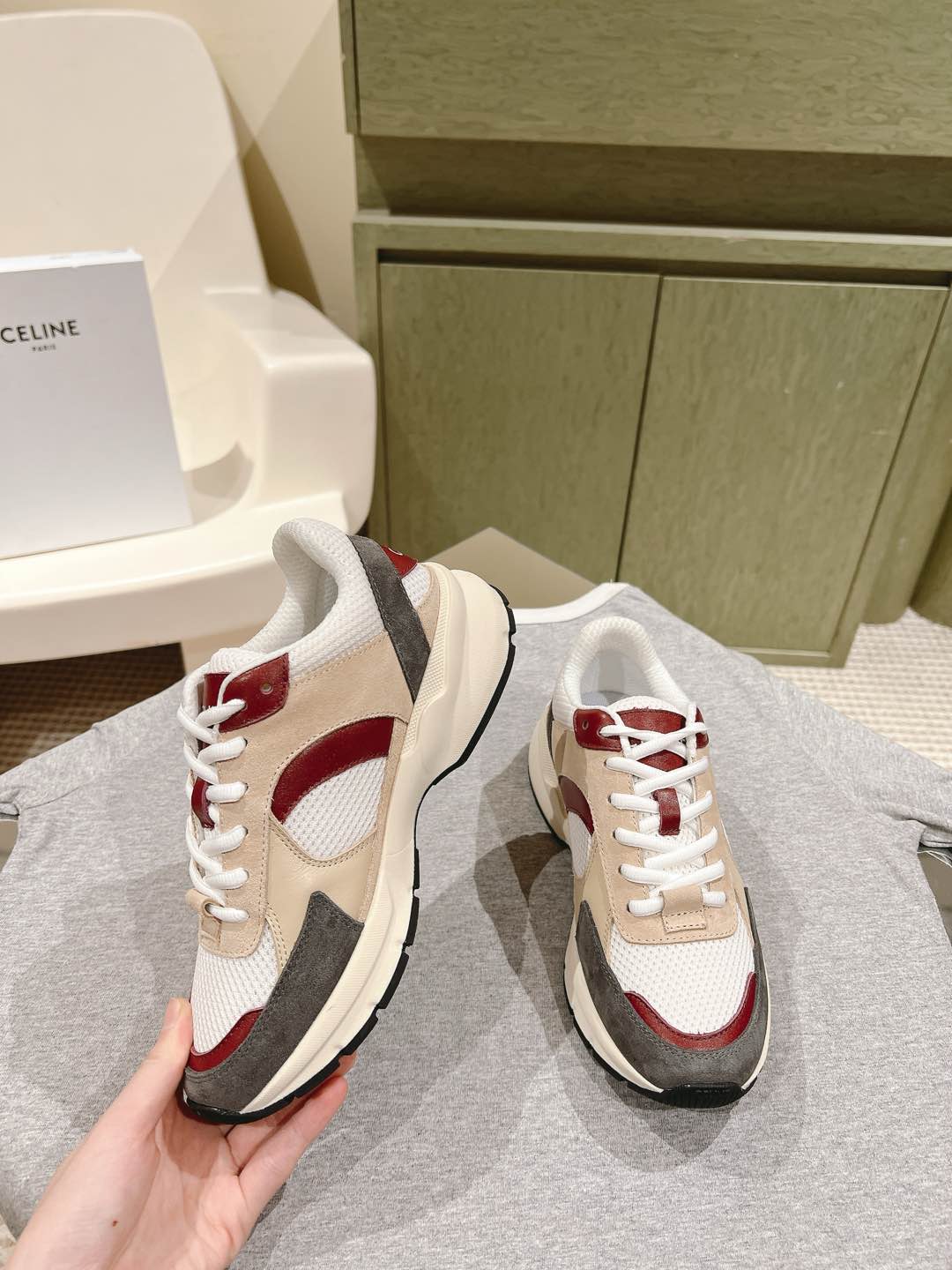 Celine 𝐂𝐄𝐋𝐈𝐍𝐄 思琳新款休闲运动鞋