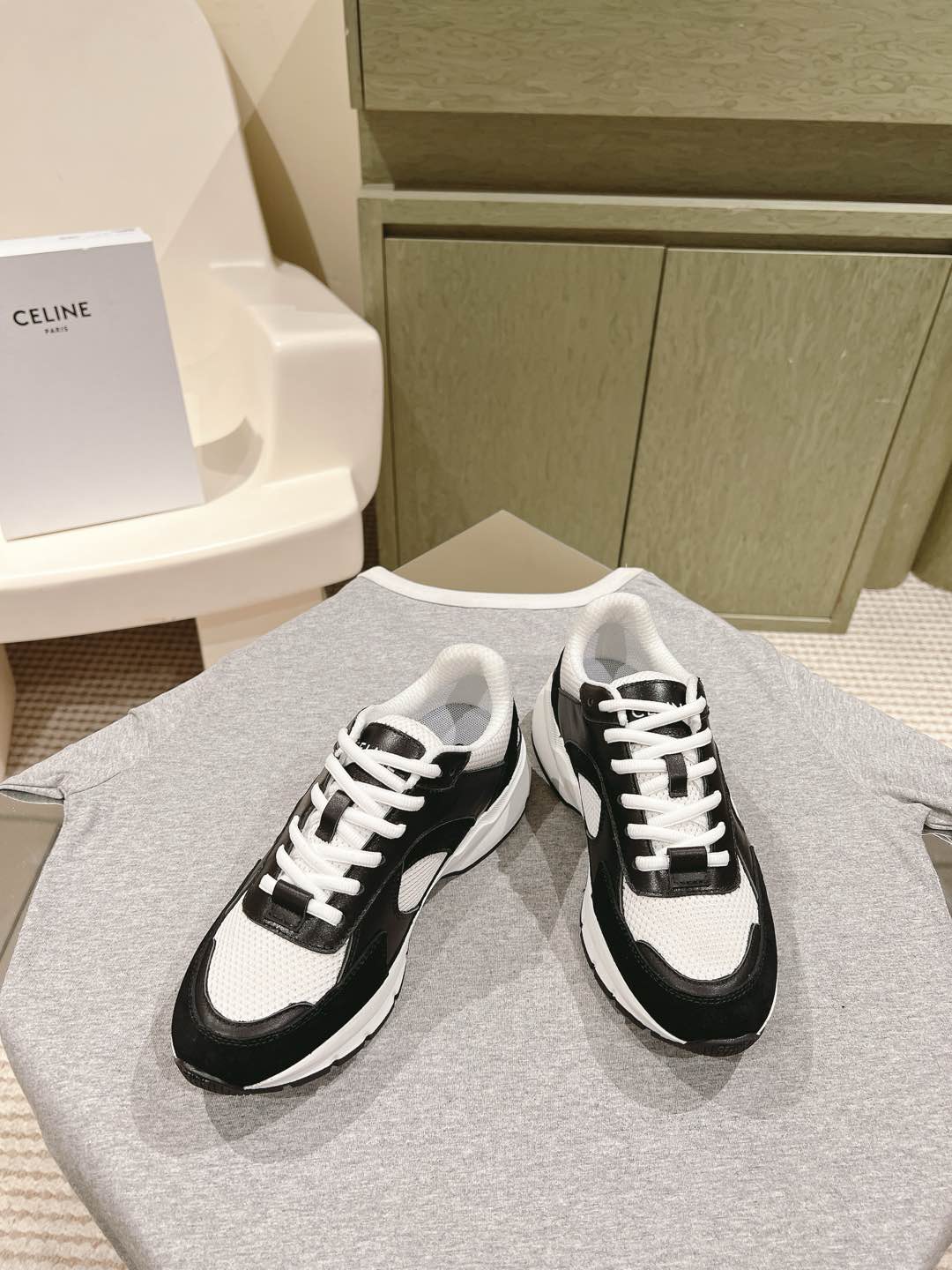 Celine 𝐂𝐄𝐋𝐈𝐍𝐄 思琳新款休闲运动鞋