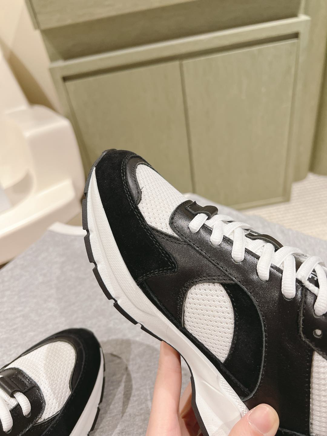 Celine 𝐂𝐄𝐋𝐈𝐍𝐄 思琳新款休闲运动鞋
