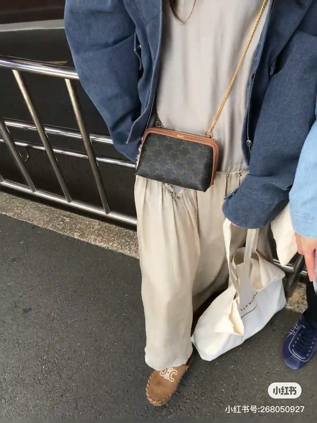 NO:169202,Stick your feet, half drag19860909上脚,半拖,Women's Shoes