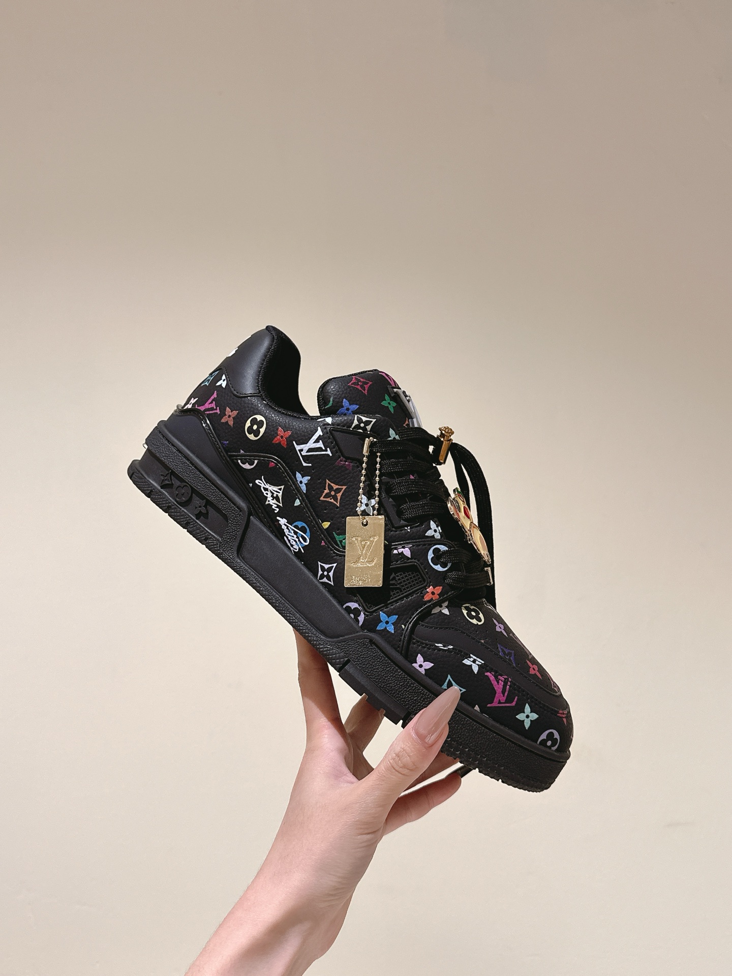 Louis Vuitton LV代购级板鞋新色 供应 驴家全系列 LVTrainer PVC 运动鞋