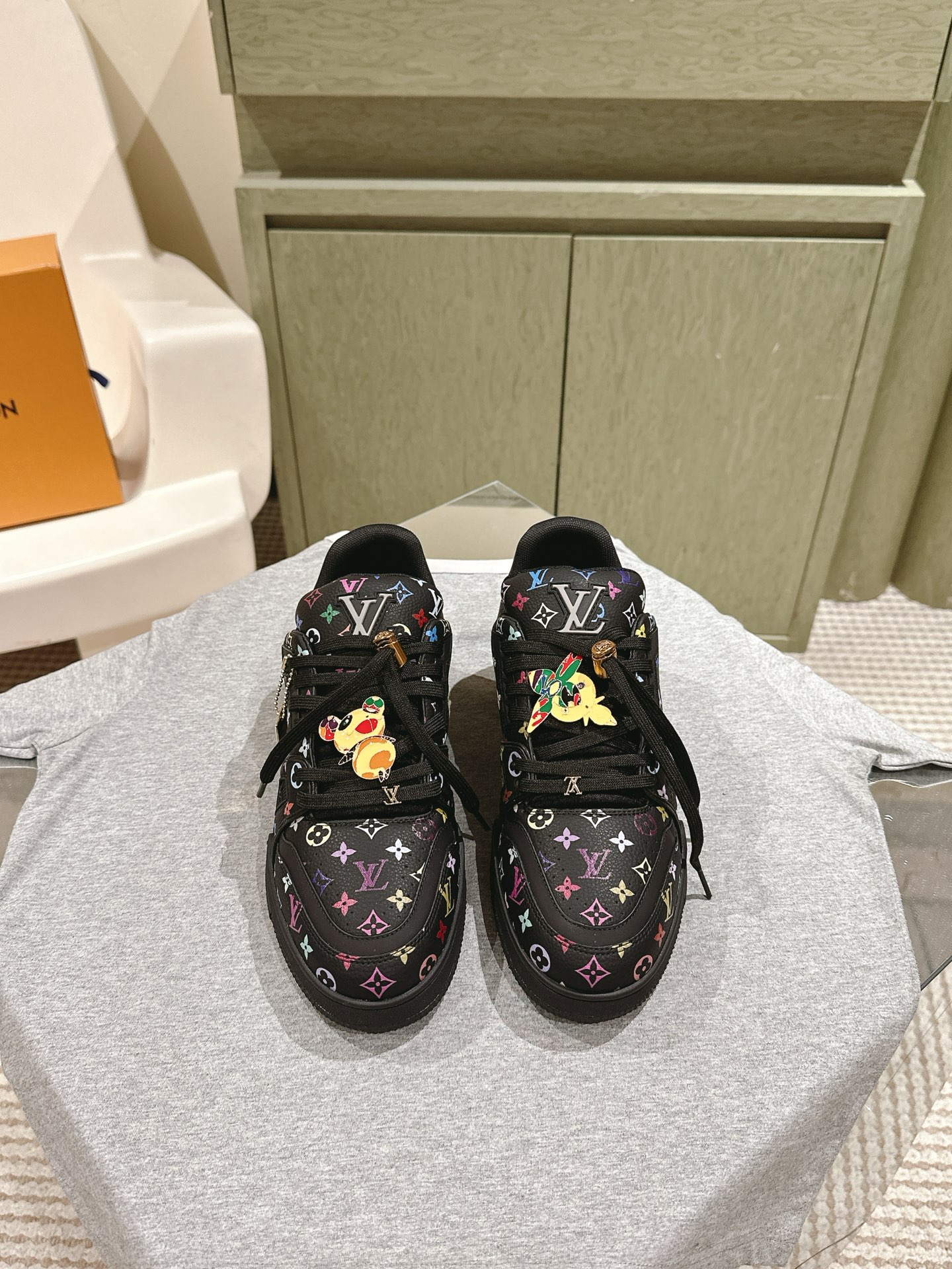 Louis Vuitton LV代购级板鞋新色 供应 驴家全系列 LVTrainer PVC 运动鞋