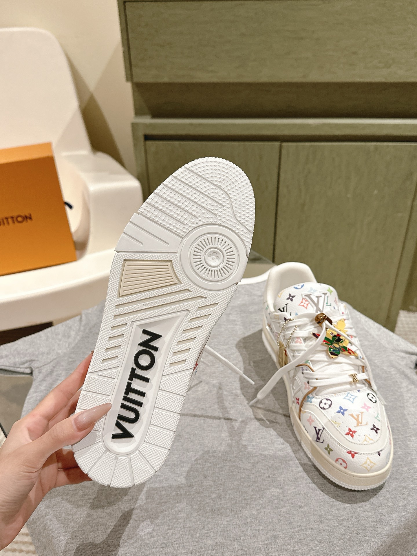 Louis Vuitton LV代购级板鞋新色 供应 驴家全系列 LVTrainer PVC 运动鞋