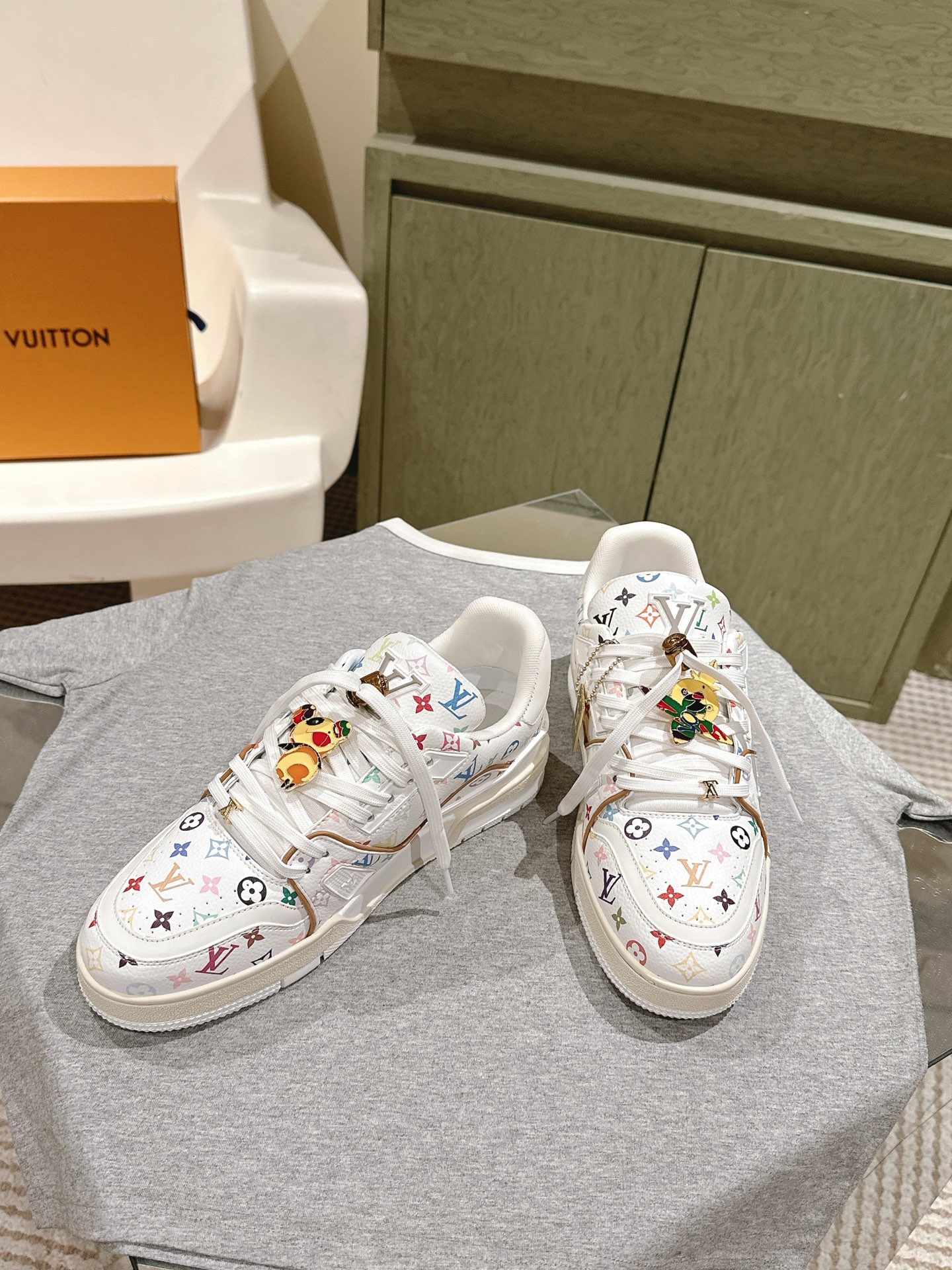 Louis Vuitton LV代购级板鞋新色 供应 驴家全系列 LVTrainer PVC 运动鞋