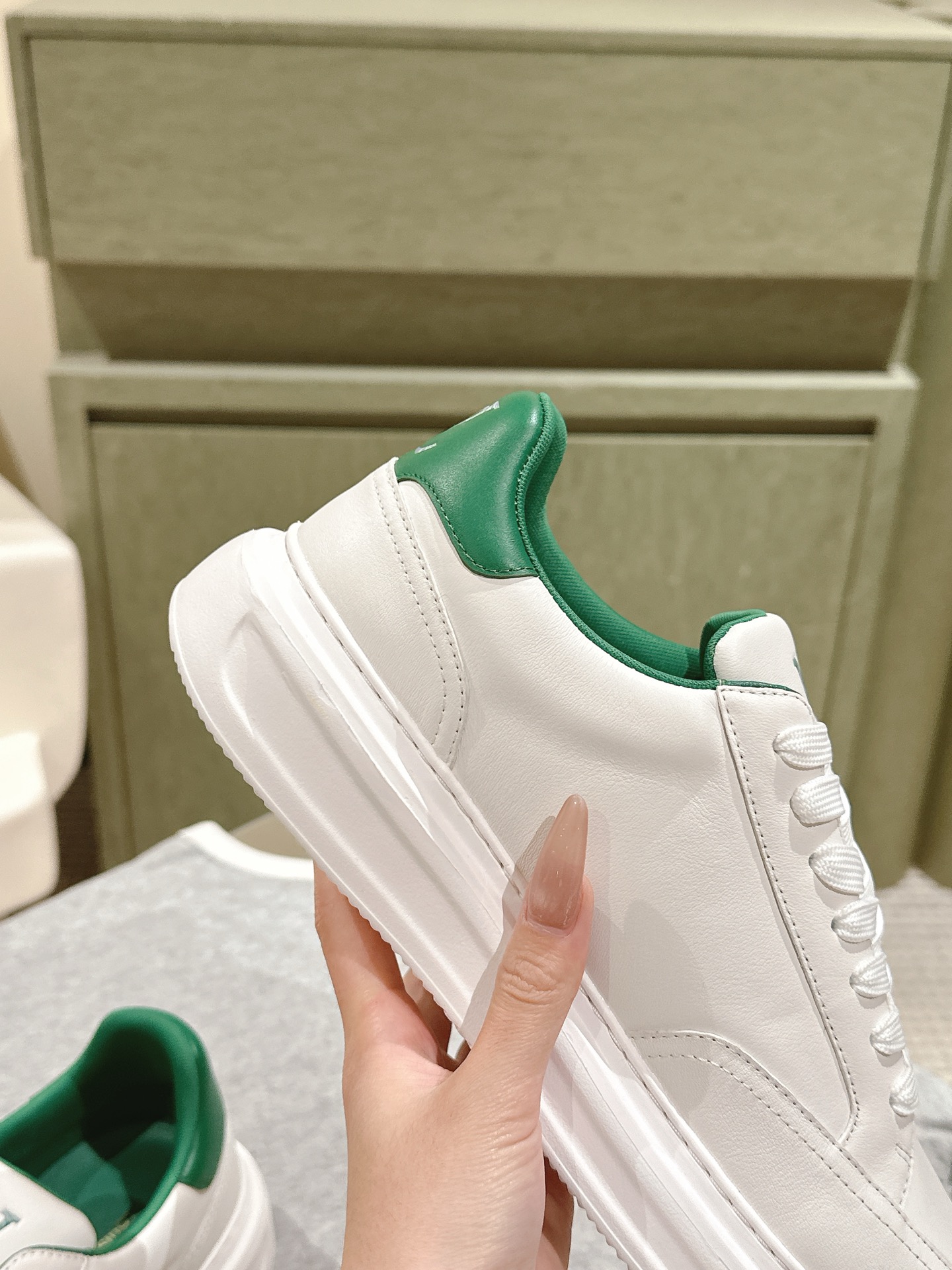 Louis Vuitton LV代购级板鞋新色 供应 驴家全系列 LVTrainer PVC 运动鞋