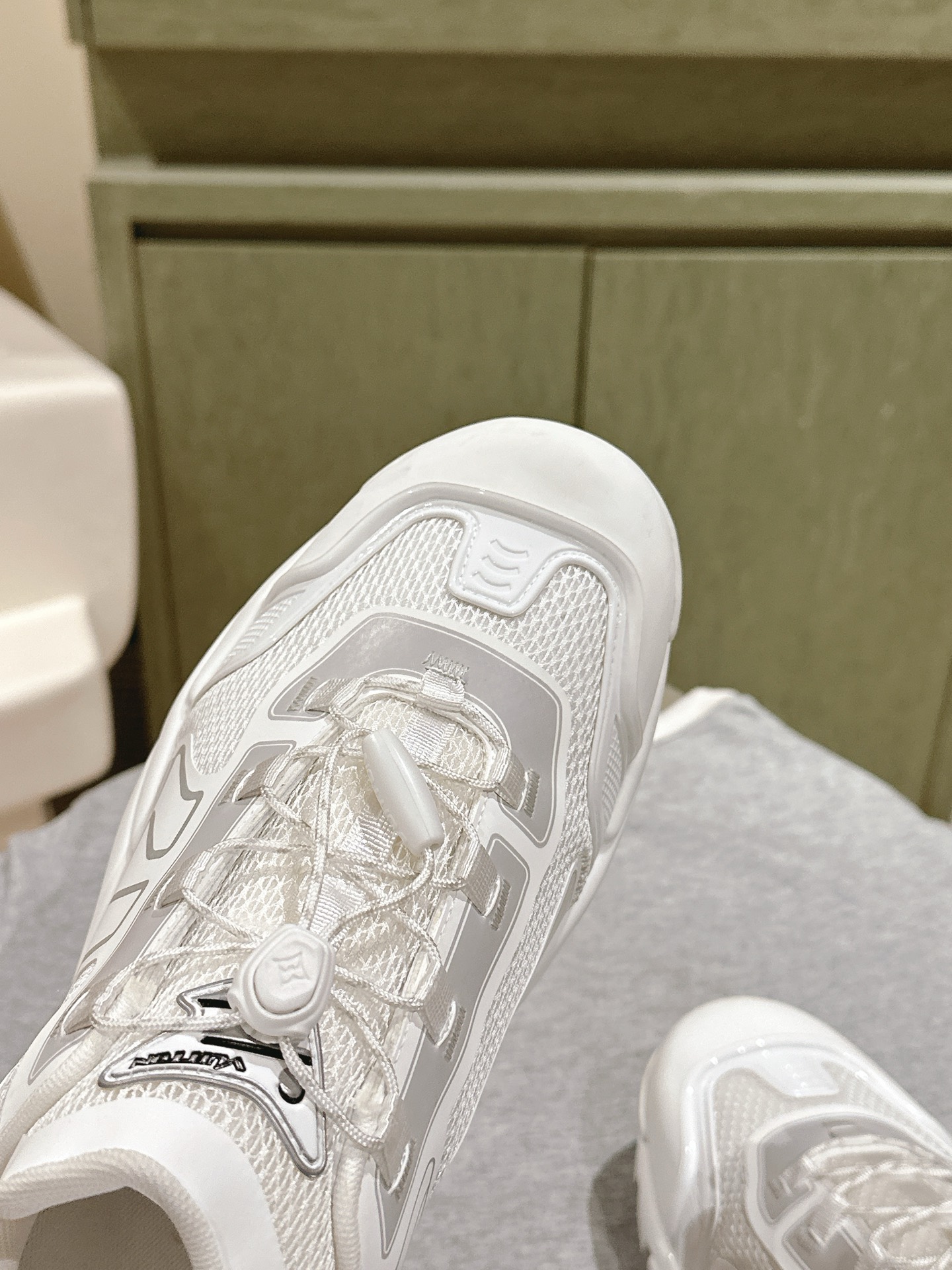 Louis Vuitton LV代购级板鞋新色 供应 驴家全系列 LVTrainer PVC 运动鞋