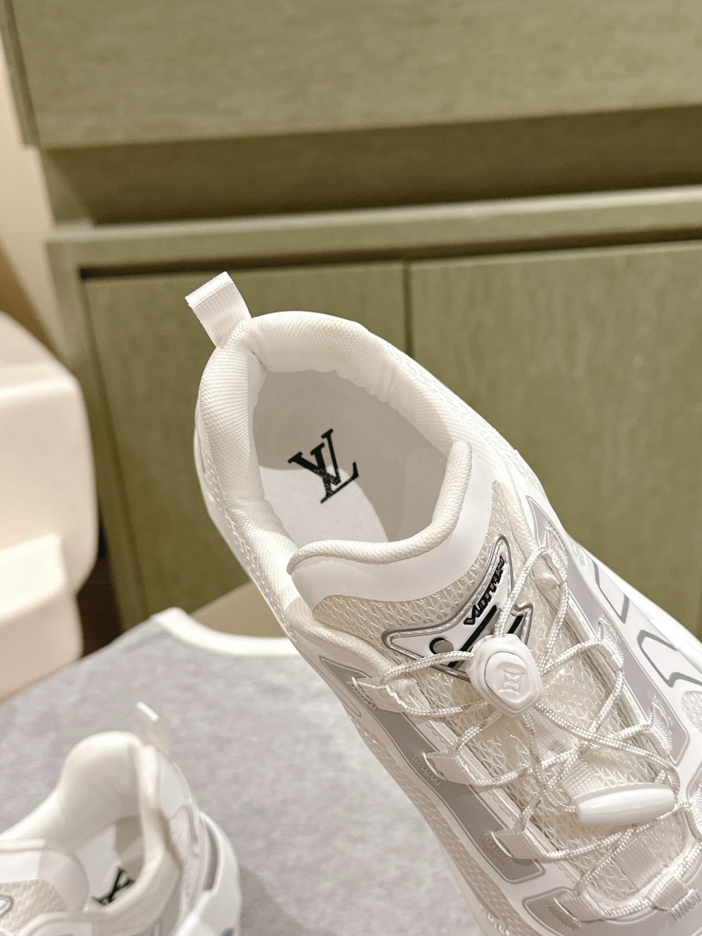Louis Vuitton LV代购级板鞋新色 供应 驴家全系列 LVTrainer PVC 运动鞋