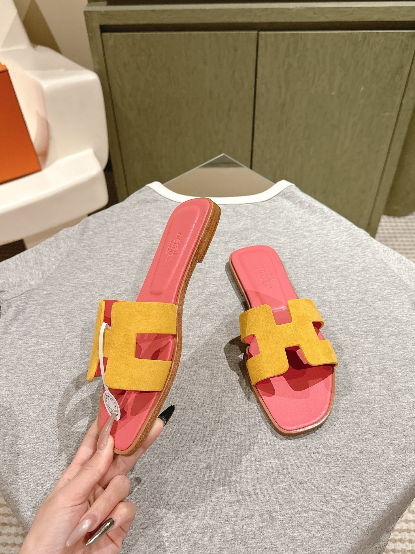 Женские шлёпанцы H-образного дизайна, разноцветные Hermès