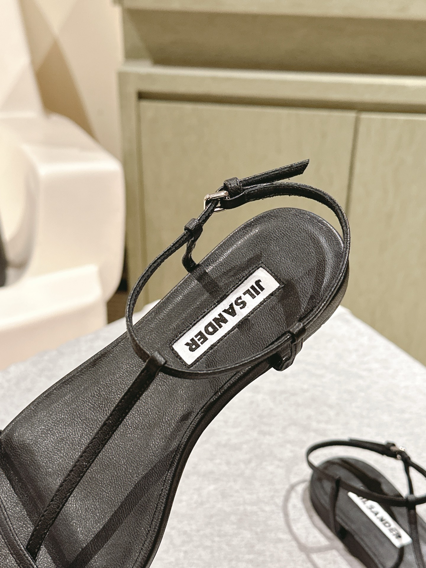2025 Summer Fashion: Classic Design, High-Quality Cowhide Boots, Social Media Praise - 图片 4