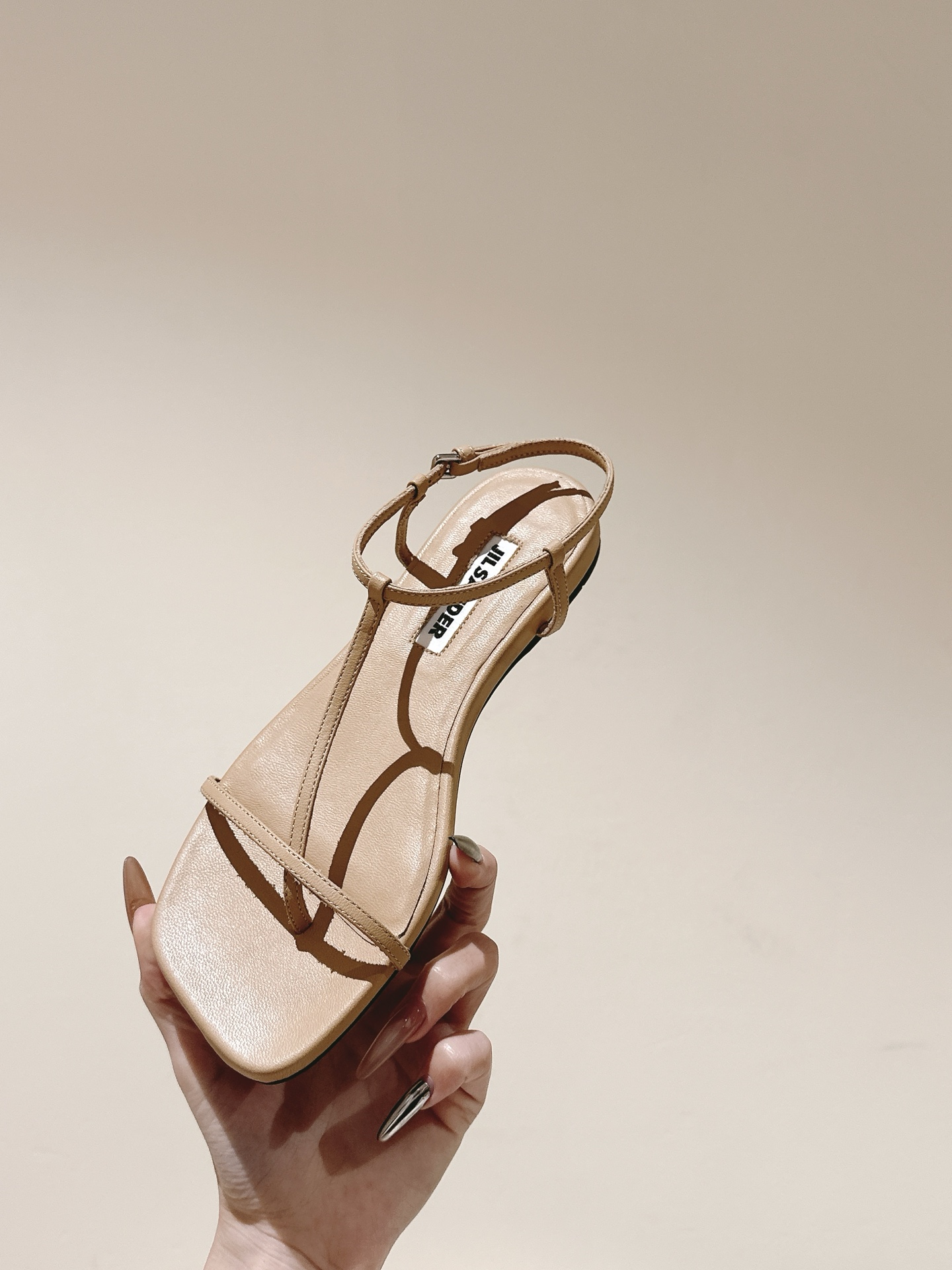 2025 Summer Collection: High-Quality Classic Line Boots in Cowskin and Sheepskin - 图片 9