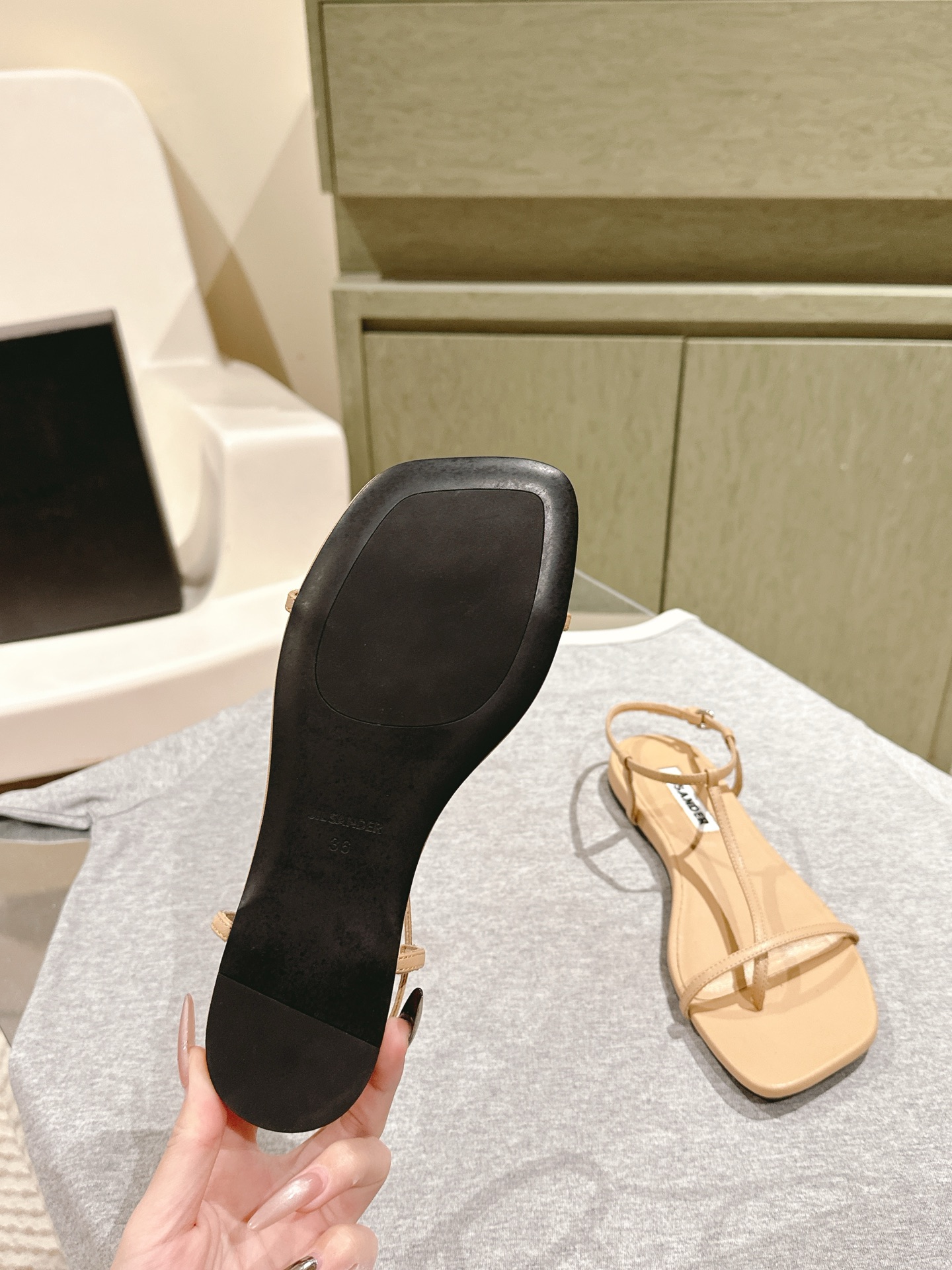 2025 Summer Collection: High-Quality Classic Line Boots in Cowskin and Sheepskin - 图片 6