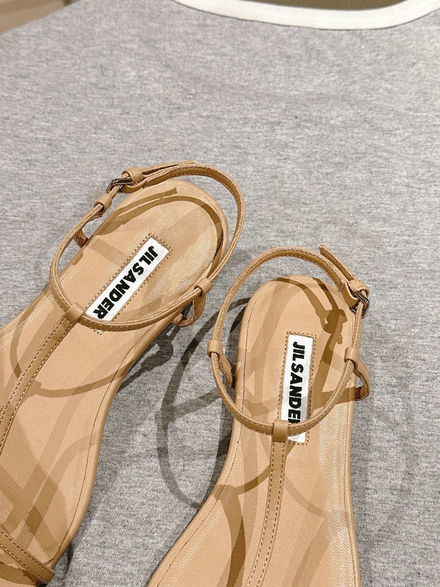 2025 Summer Collection: High-Quality Classic Line Boots in Cowskin and Sheepskin - 图片 4