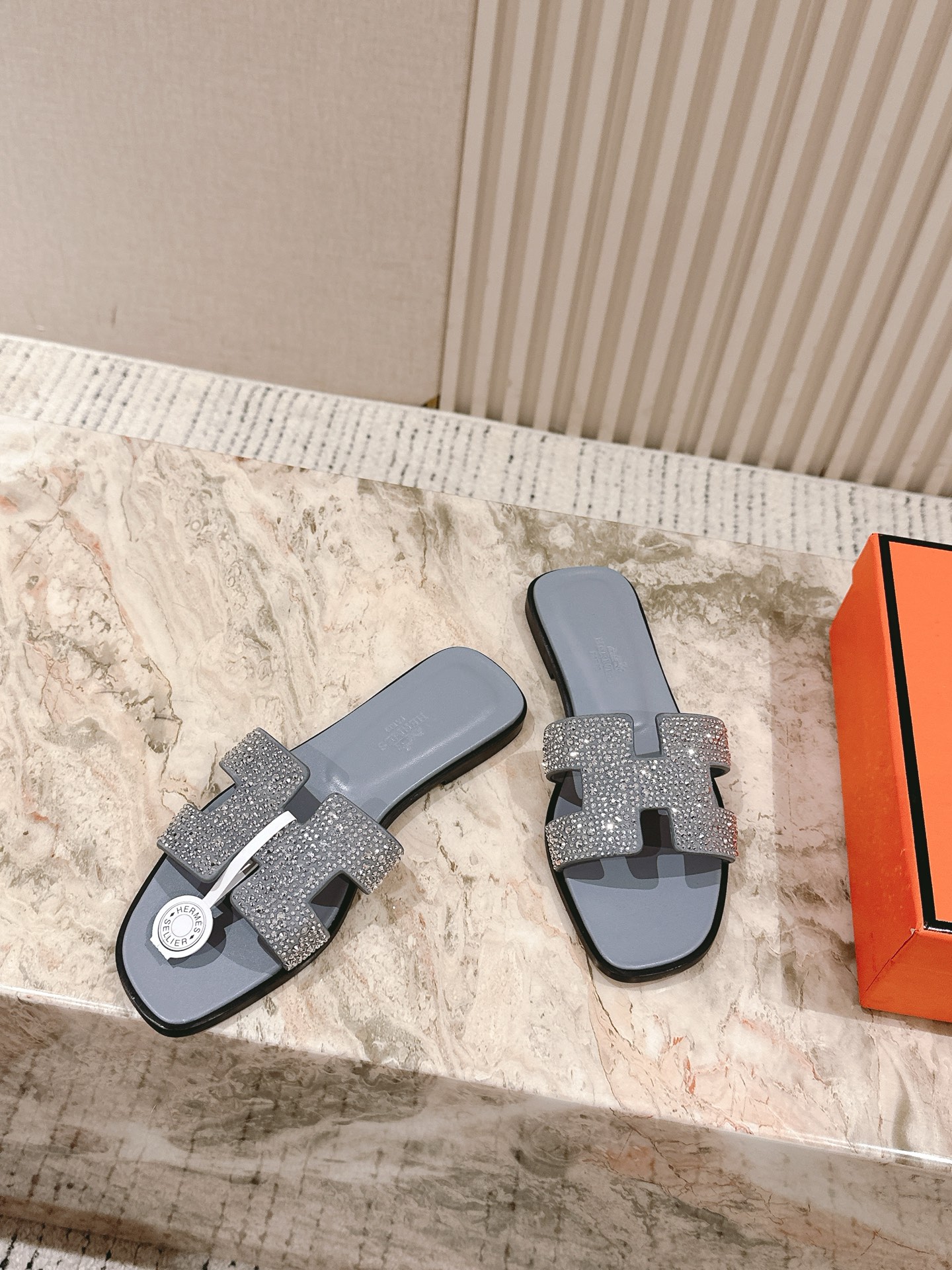 Женские туфли с кристаллами Hermès