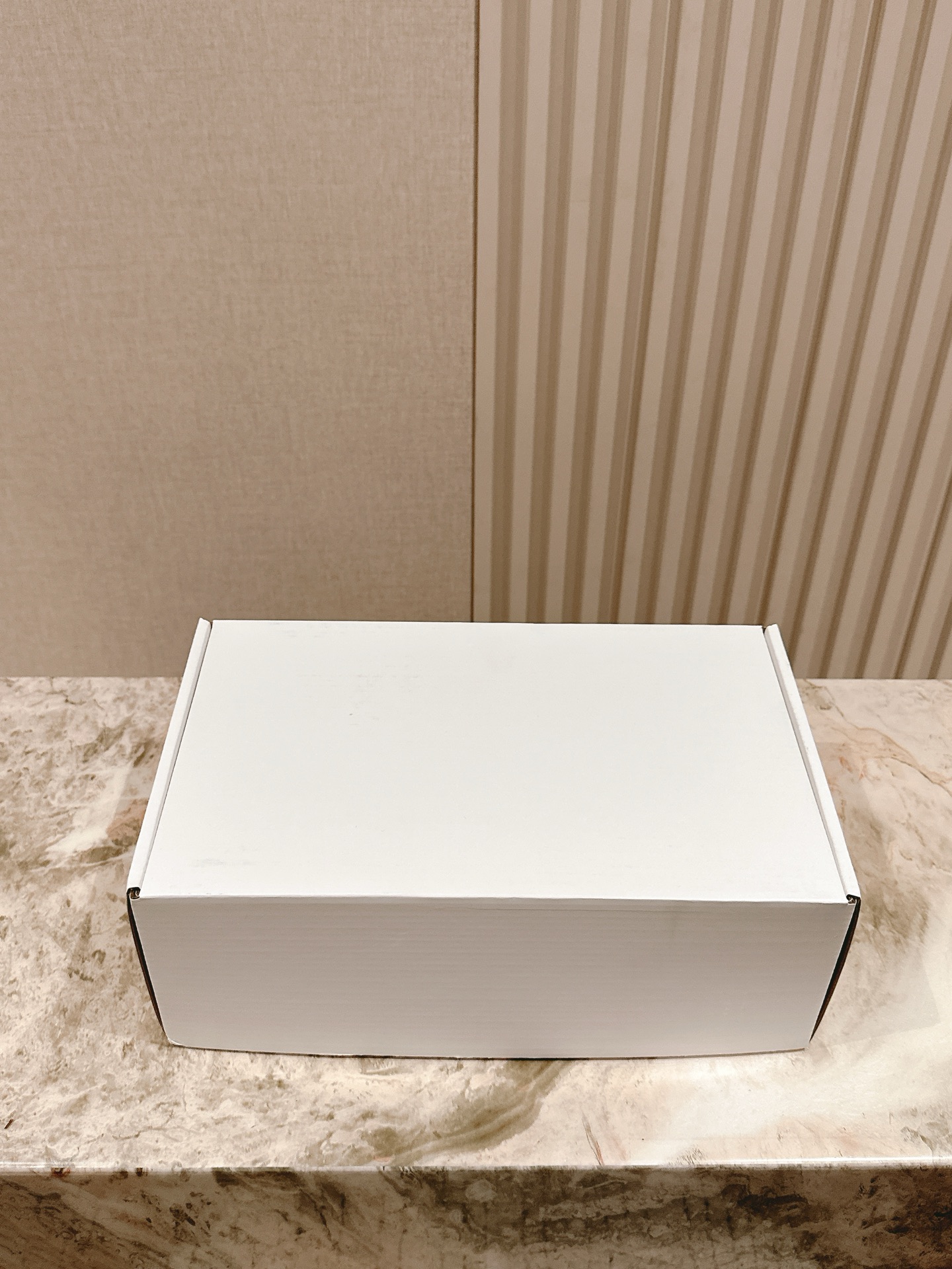 NO:409170,Full set of simultaneous gift boxes for counters!  Purchase grade, casual shoes/sports shoes, sneakers19860909全套专柜同步礼盒包装！代购级,休闲鞋/运动鞋,sneakers,Women's Shoes