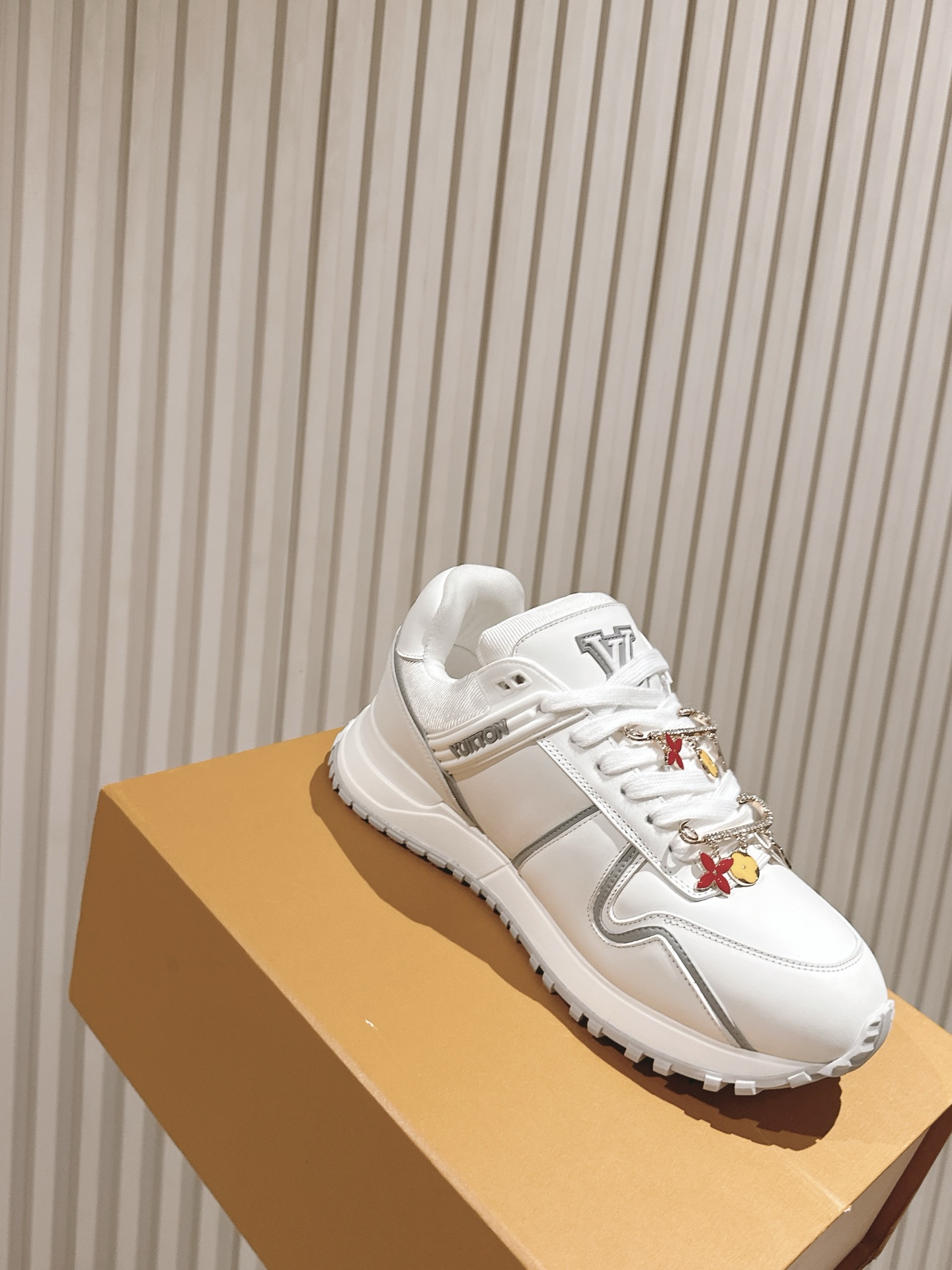 Louis Vuitton LV代购级胖墩墩板鞋新色 供应 驴家全系列 LVTrainer PVC 运动鞋