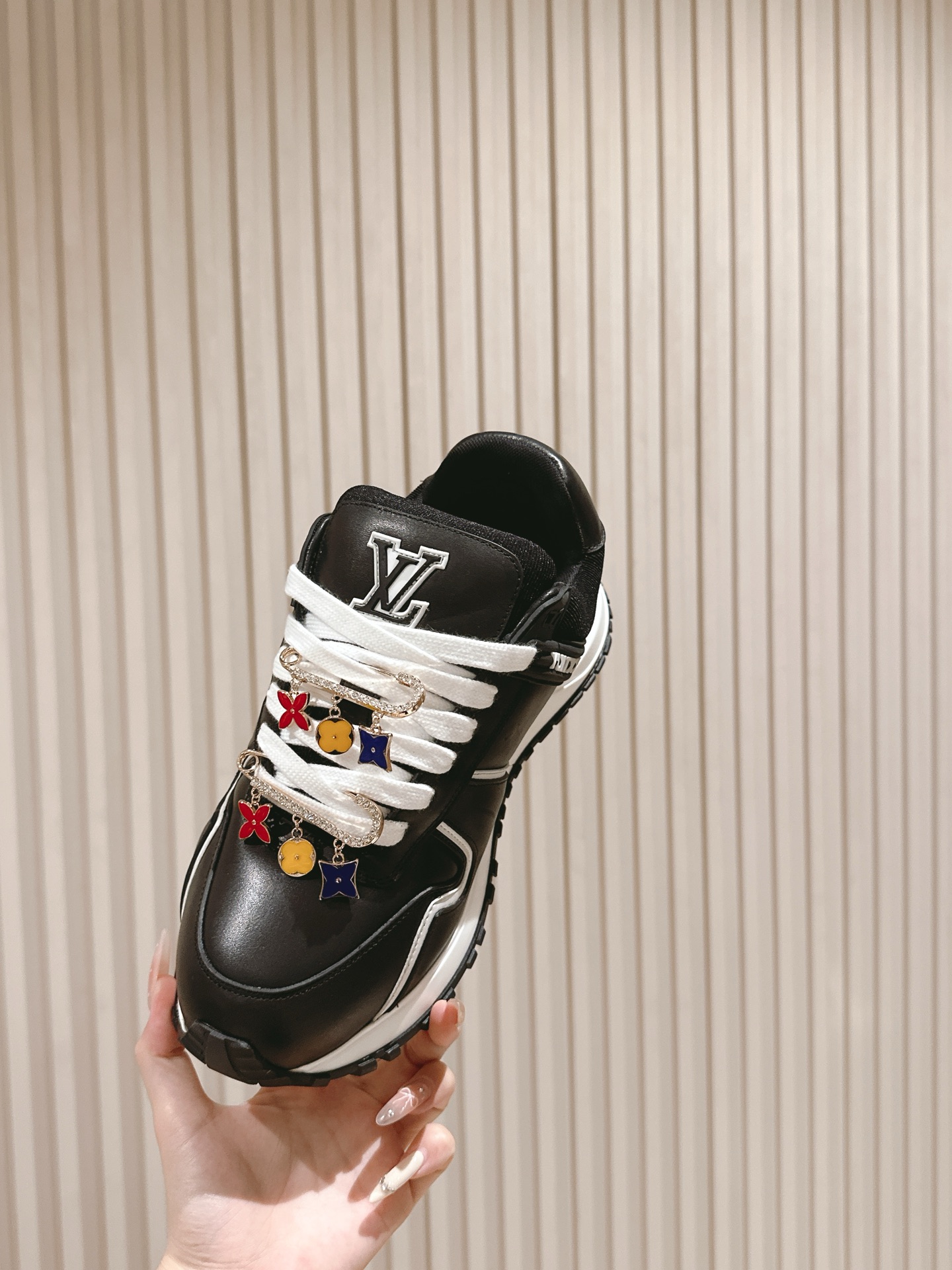 Louis Vuitton LV代购级胖墩墩板鞋新色 供应 驴家全系列 LVTrainer PVC 运动鞋