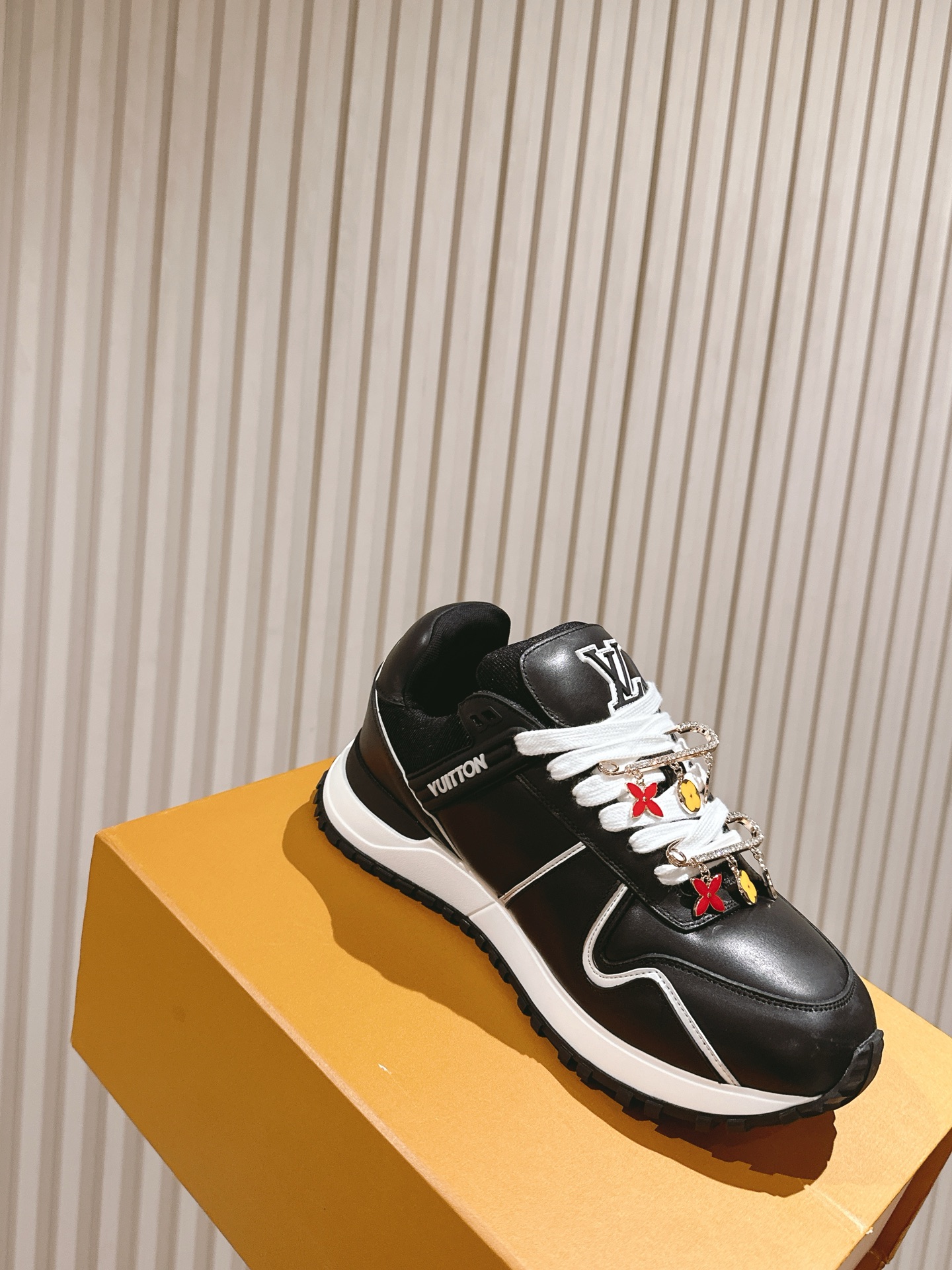 Louis Vuitton LV代购级胖墩墩板鞋新色 供应 驴家全系列 LVTrainer PVC 运动鞋