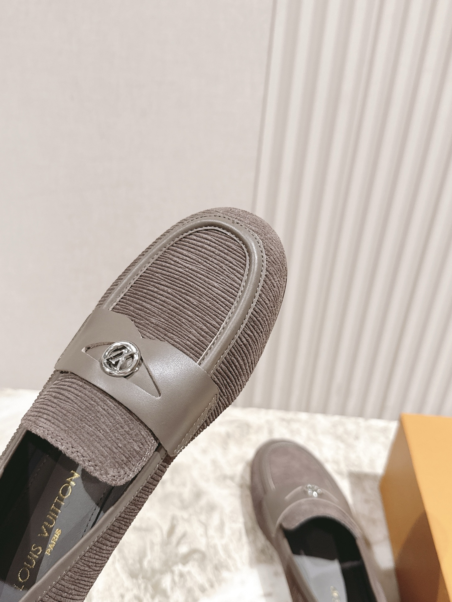   | ²⁰²5𝐬𝐬 🤍🤎
驴家早春新品🆕 new arrival～LV春夏芭蕾舞鞋，也太出彩了！时尚性