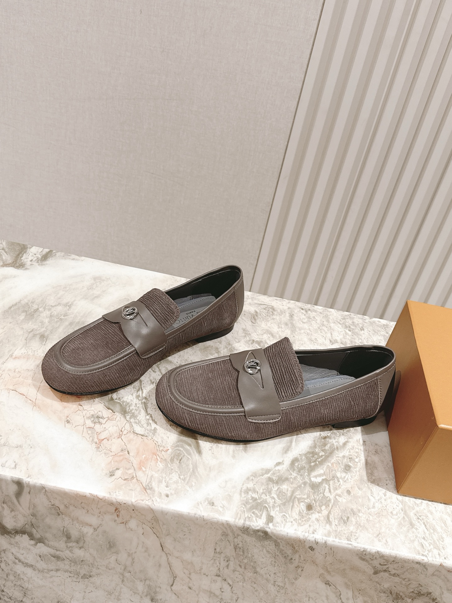  | ²⁰²5𝐬𝐬 🤍🤎
驴家早春新品🆕 new arrival～LV春夏芭蕾舞鞋，也太出彩了！时尚性