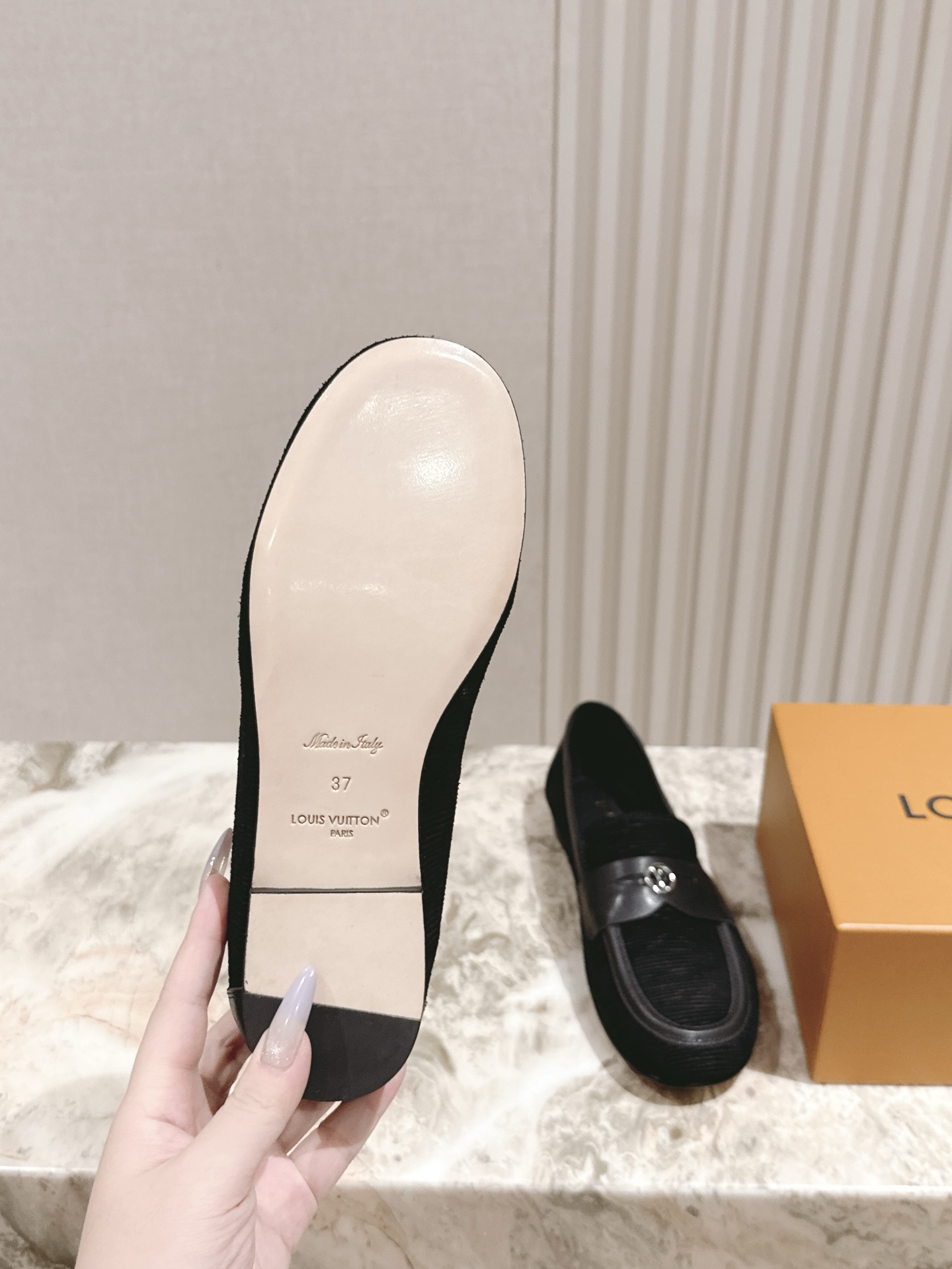  | ²⁰²5𝐬𝐬 🤍🤎
驴家早春新品🆕 new arrival～LV春夏芭蕾舞鞋，也太出彩了！时尚性