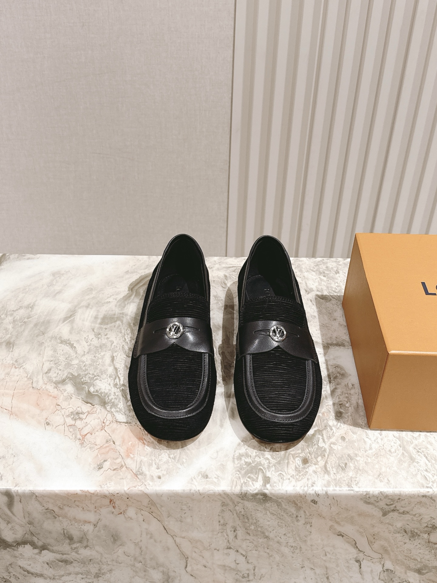   | ²⁰²5𝐬𝐬 🤍🤎
驴家早春新品🆕 new arrival～LV春夏芭蕾舞鞋，也太出彩了！时尚性