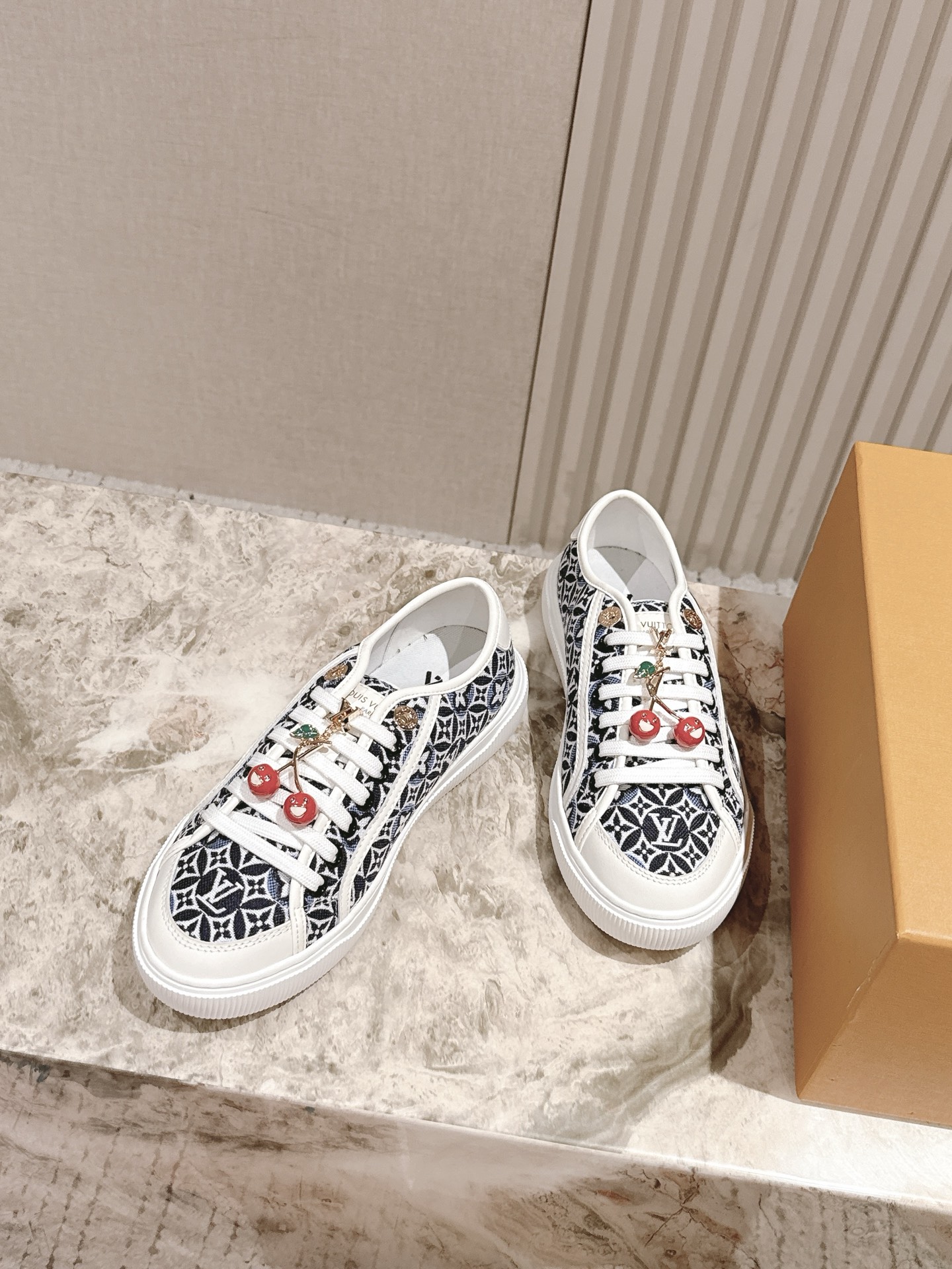 Louis Vuitton LV代购级新色 供应 驴家全系列 LVTrainer PVC 运动鞋