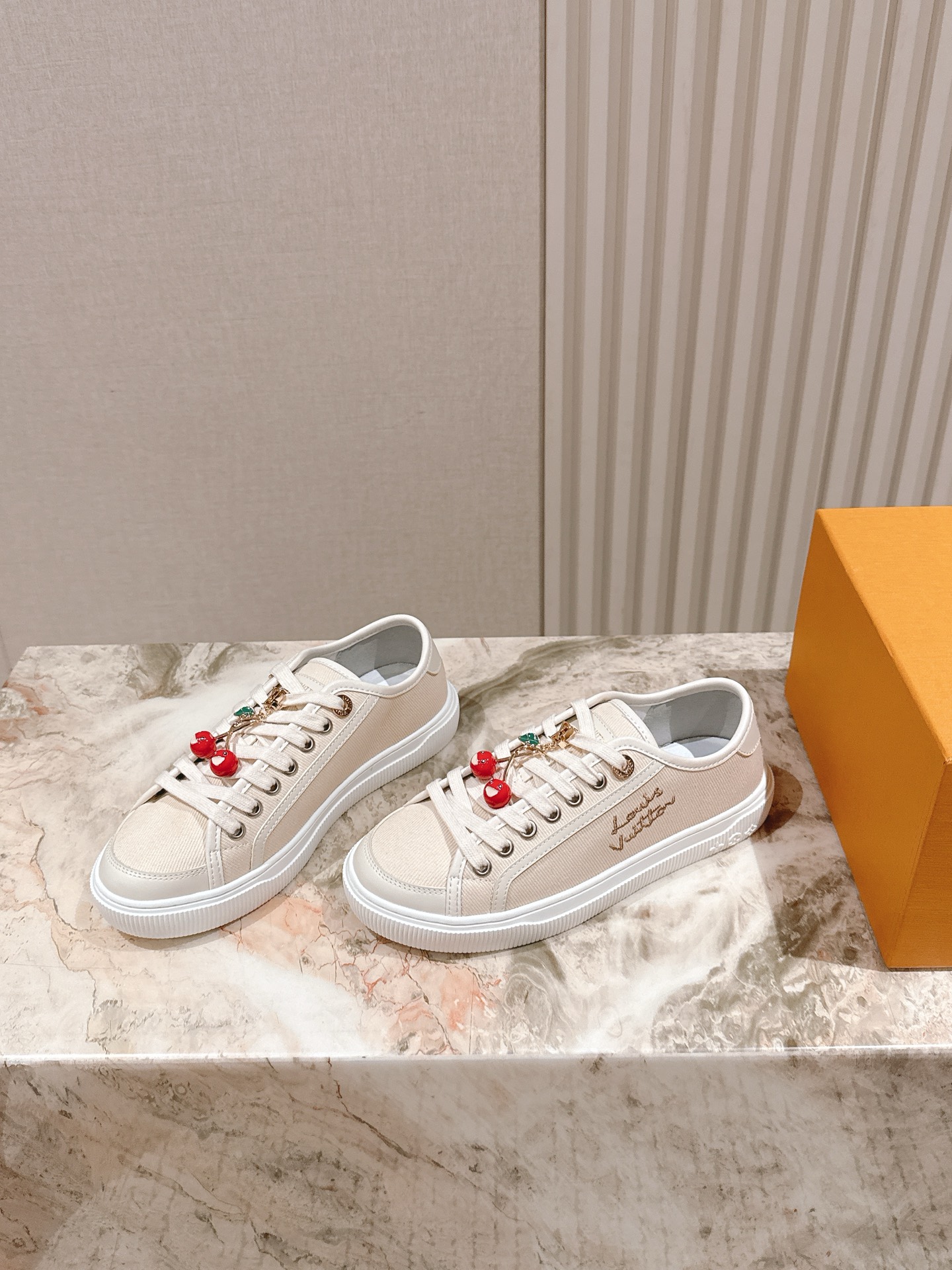 Louis Vuitton LV代购级新色 供应 驴家全系列 LVTrainer PVC 运动鞋