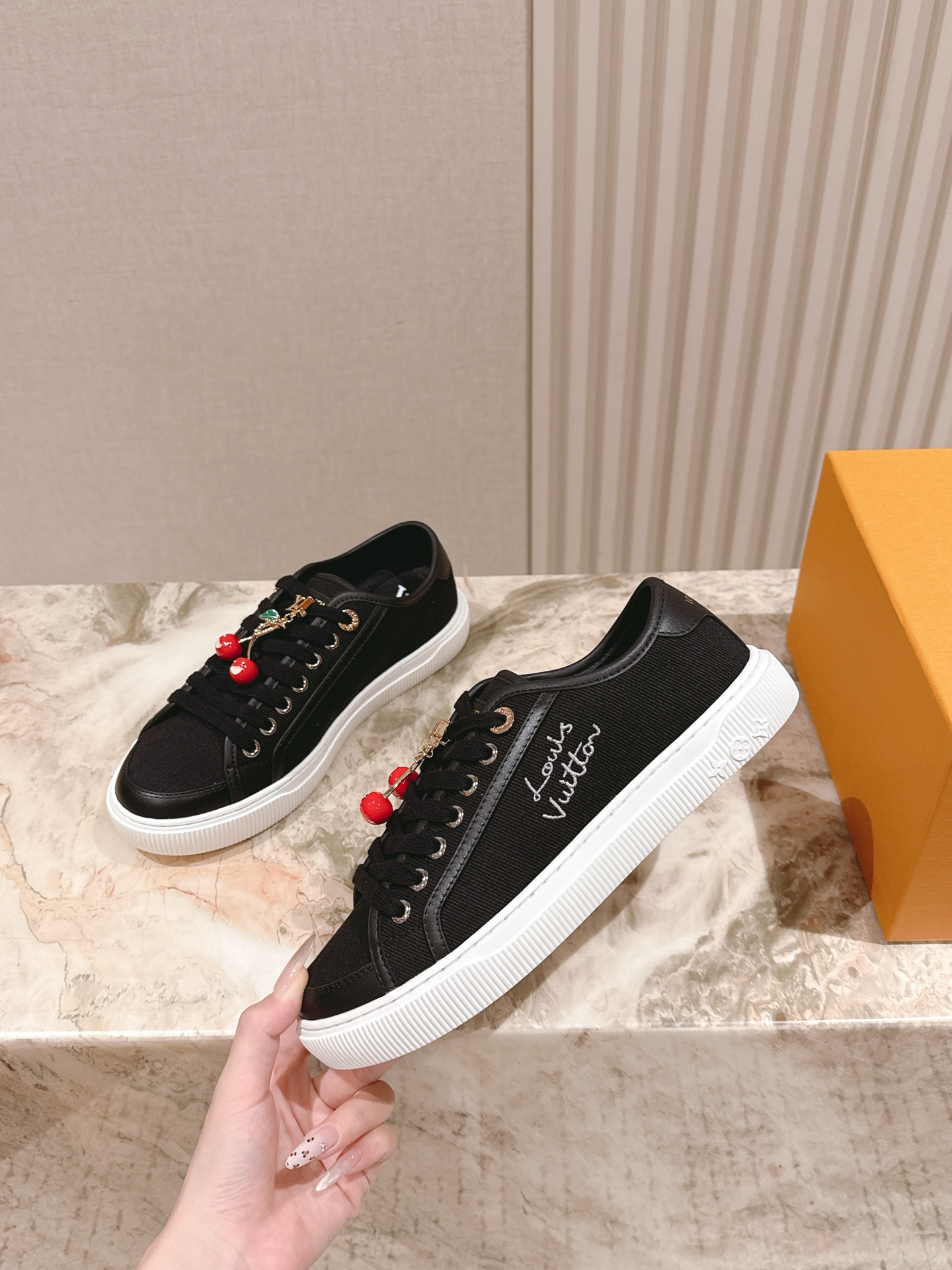 Louis Vuitton LV代购级新色 供应 驴家全系列 LVTrainer PVC 运动鞋