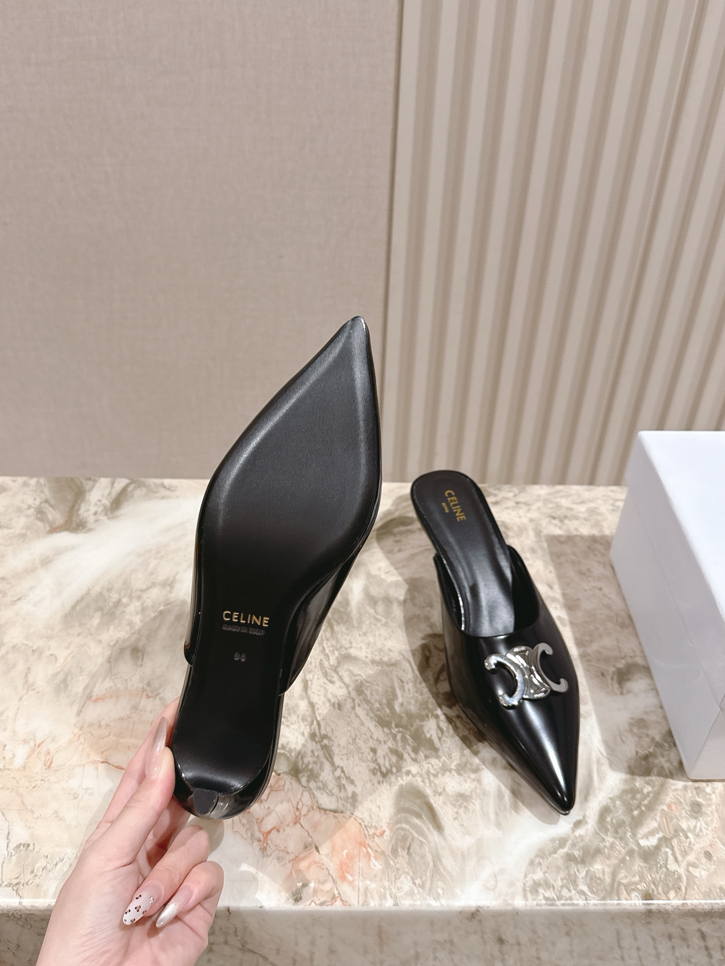 CELINE Summer Cowboy Bouquet: Silver-Head Heels and Classic French Aesthetic - 图片 5