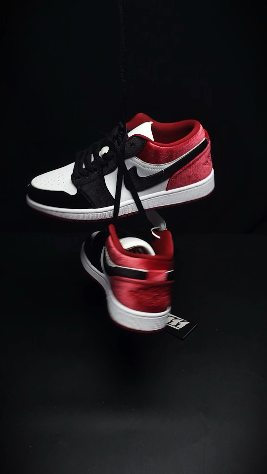 _dtc9s_RuHOpV_b1dN_wLvcN7q31wLIrCJ9JCnAw