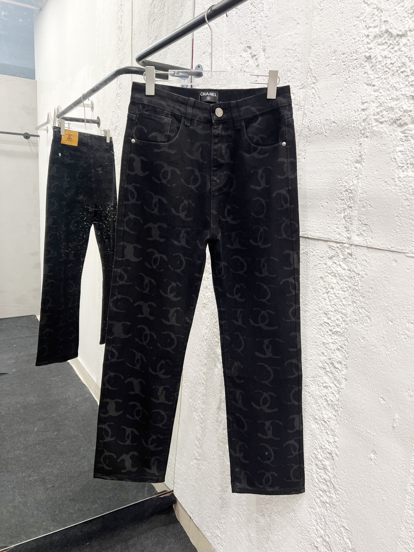Modelo: 894 CHANEL & Chanel CH clásico logo completo en jeans ⚠ Versión de alta calidad desarrollada a partir…