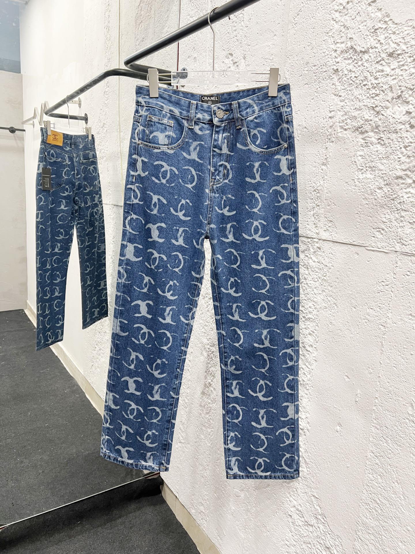 Modelo: 895 CHANEL & Chanel CH clásico logo completo en jeans ⚠ Versión de alta calidad desarrollada a partir de compra…