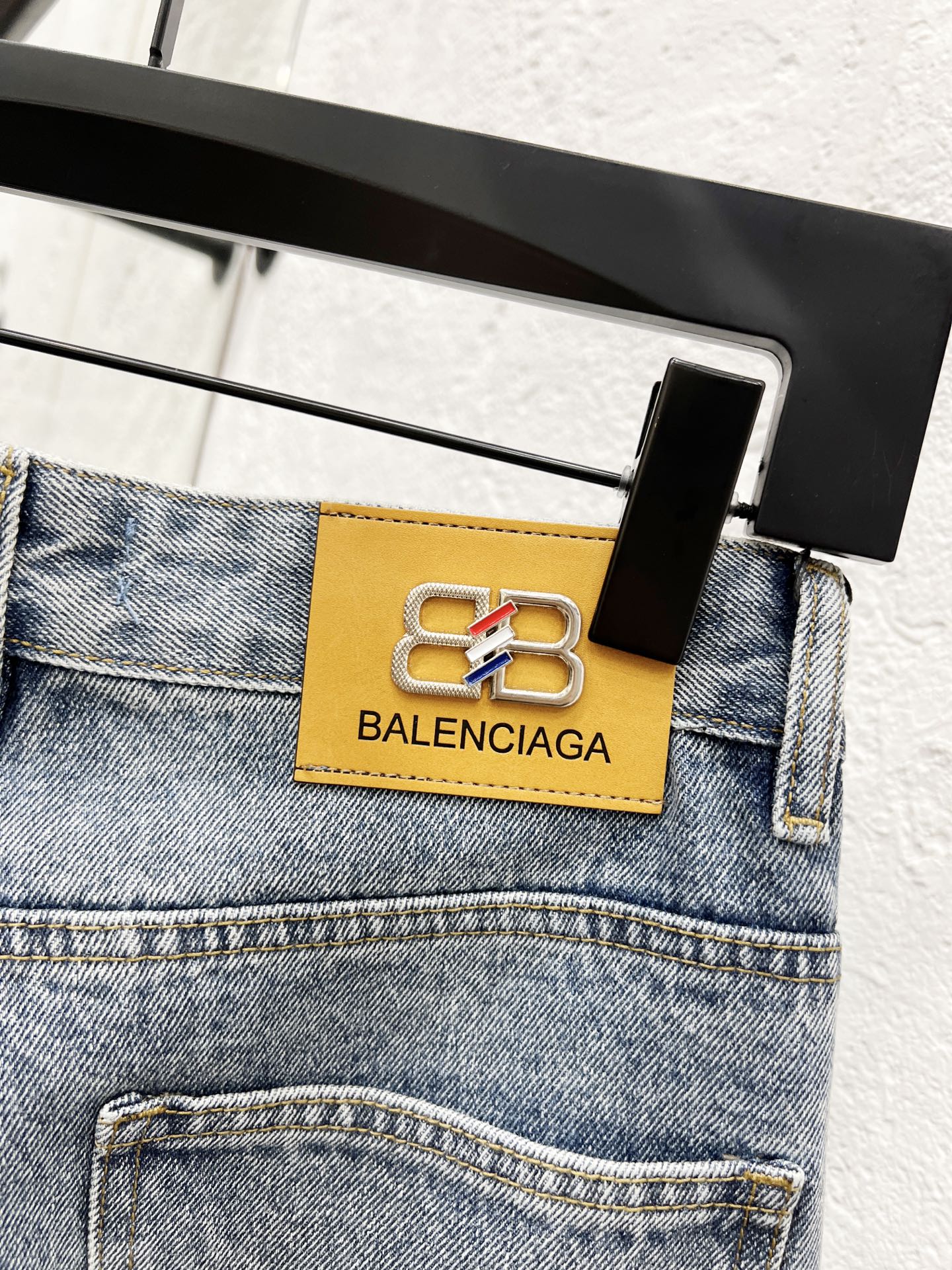 Balenciaga Straight-Leg Denim Jeans with Logo Print in Blue 10 i1756282241889 8144 0 8