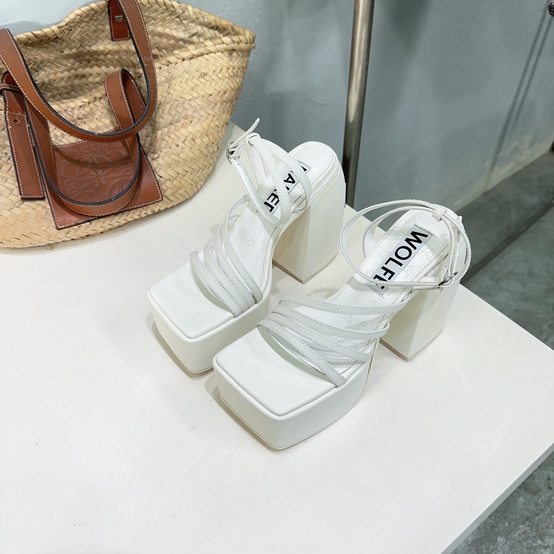 Luxury Sandal Slippers with Thick Bottom from NAKED: High Quality Fashion Statement