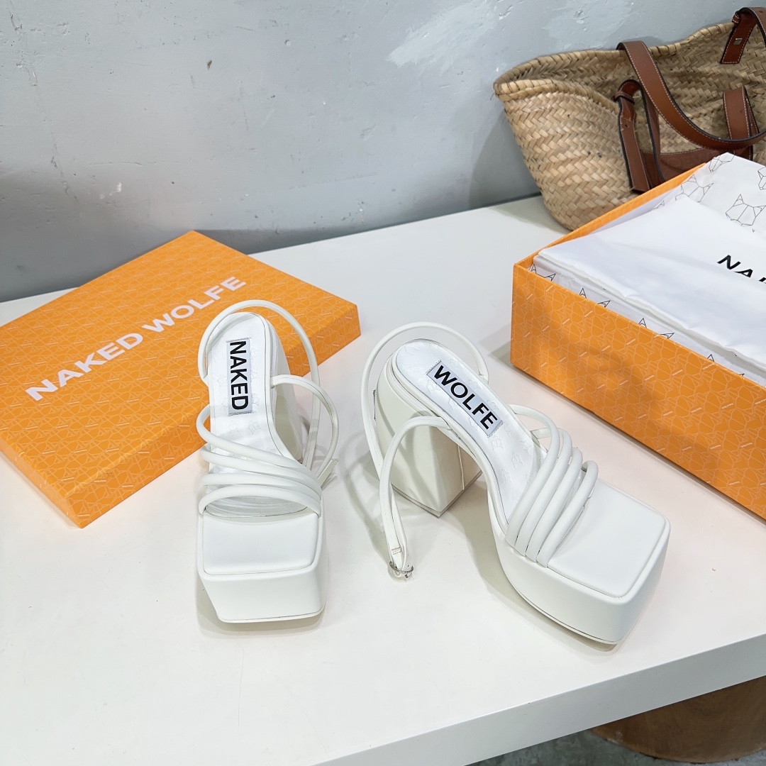 Luxury Fox Head Sandal Slippers by NAKED: High Quality and Stylish Design