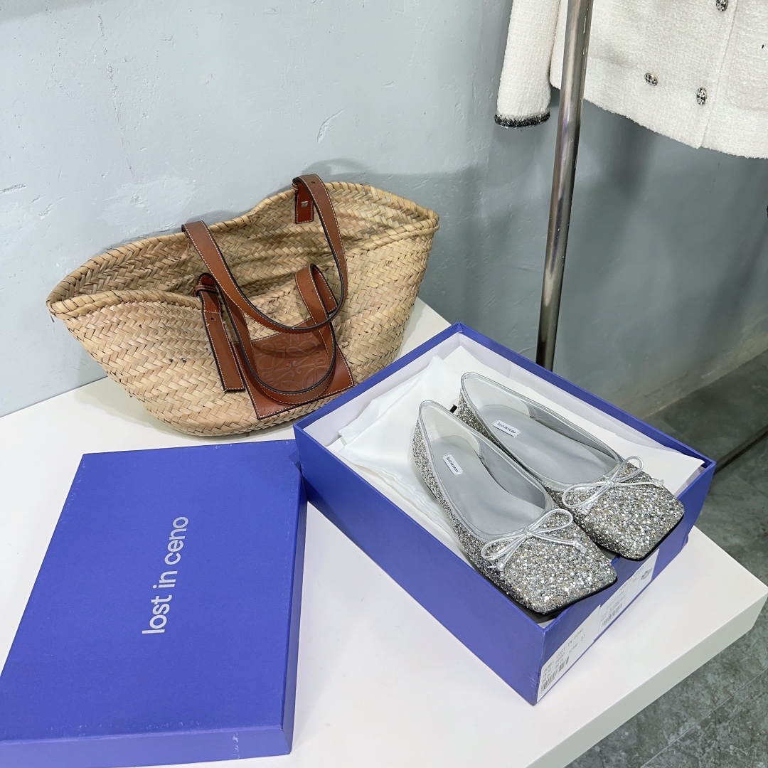 High-Quality Ballet Shoes with Mixed Sheep Hides and Glits Skins. - 图片 2