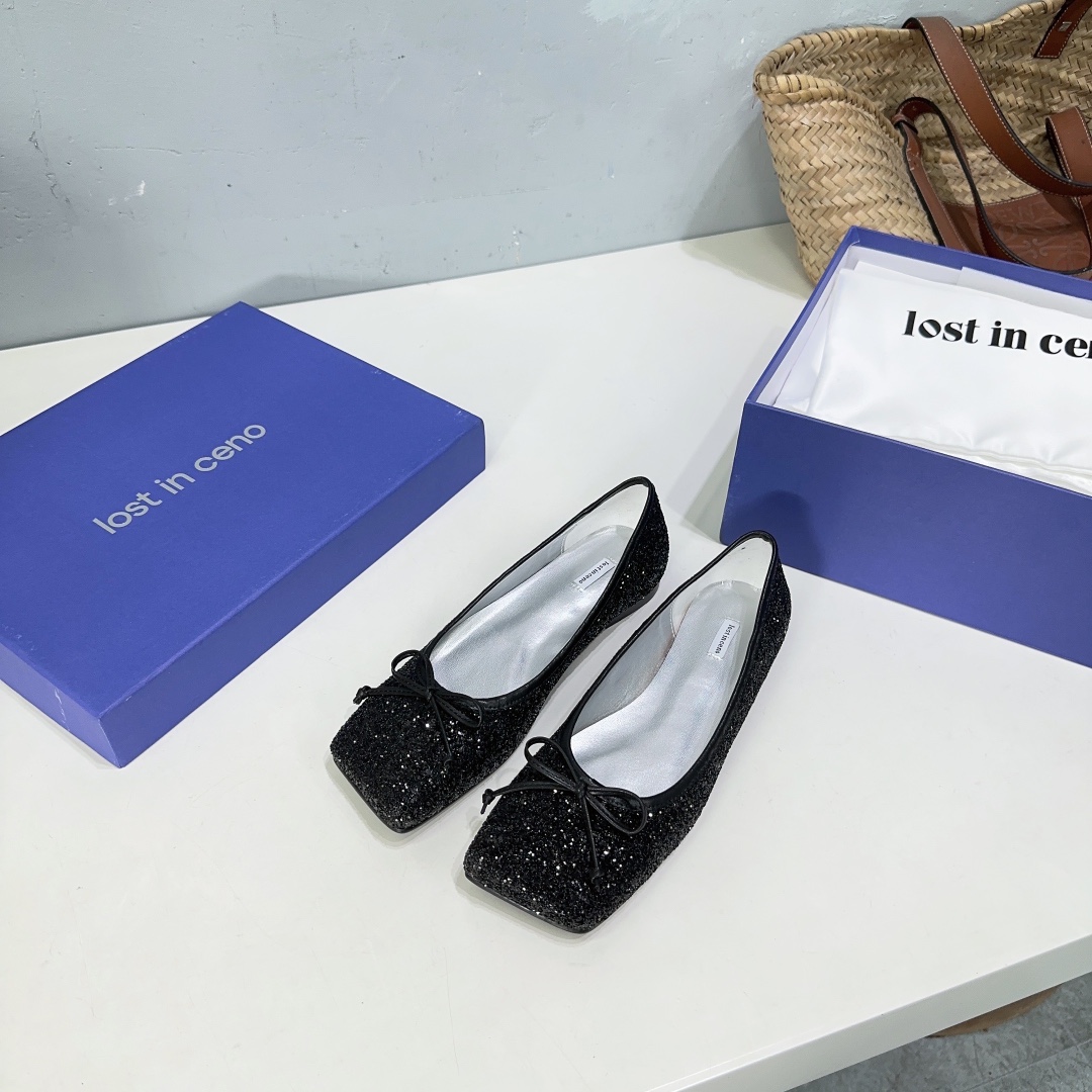 High-Quality Ballet Shoes with Sheep Hides and Glits: Factory-New, Limited Stock!