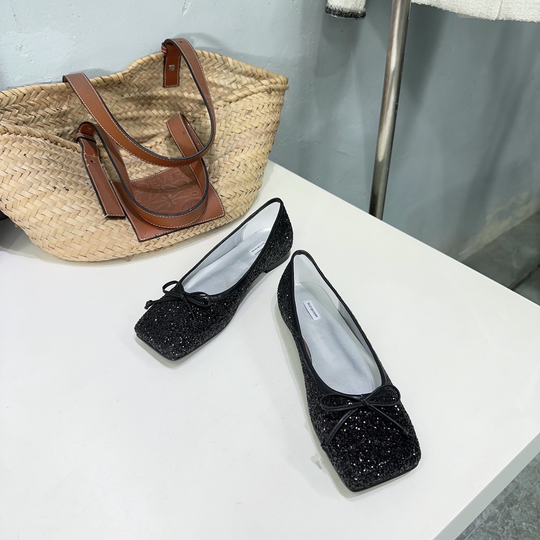 High-Quality Ballet Shoes with Sheep Hides and Glits: Factory-New, Limited Stock! - 图片 5